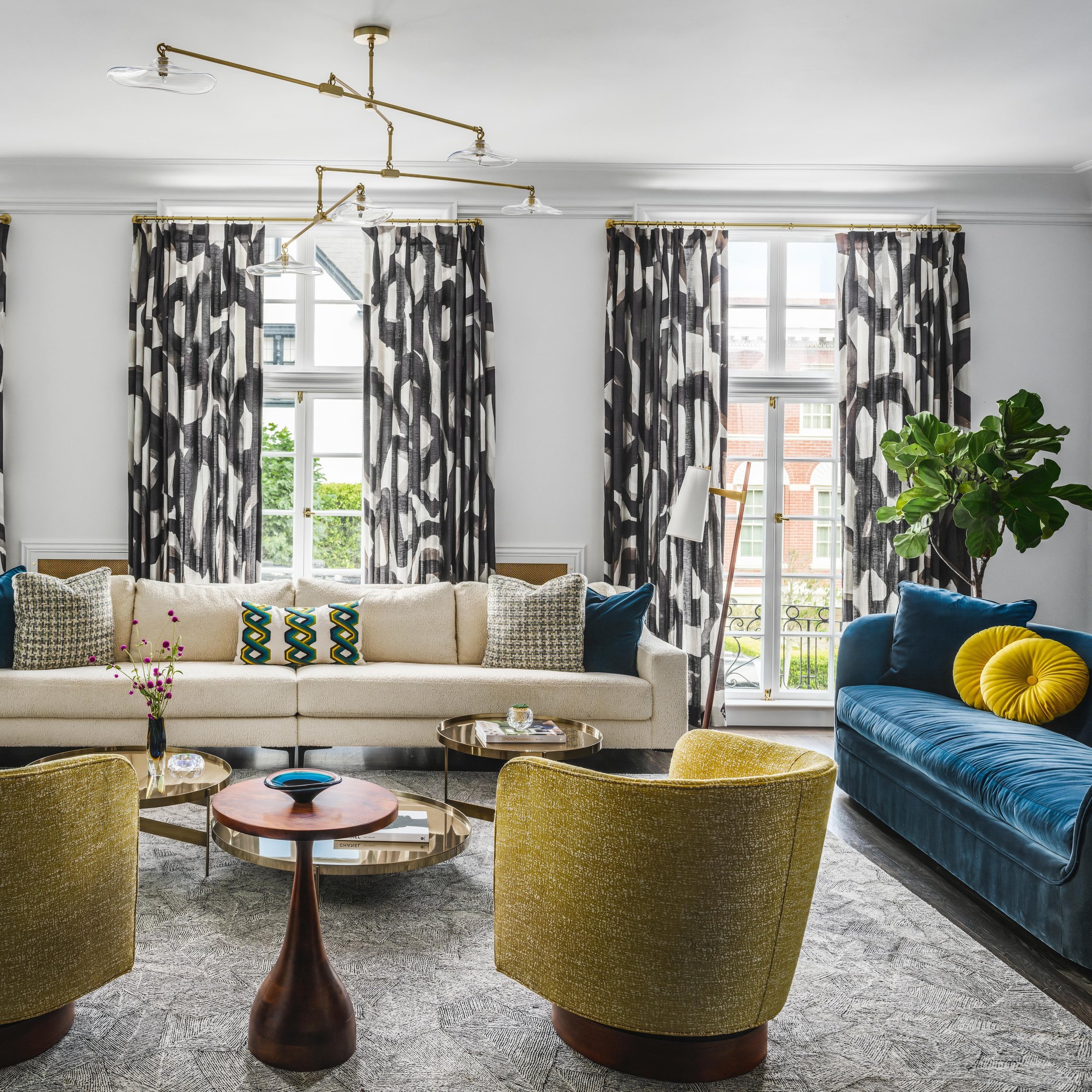 Thank you @nobhillgazette for the feature about Art and Interiors! Featuring our Beaux Arts remodel in San Francisco. https://www.nobhillgazette.com/ style_and_design/des.  #luxury #interiors #sanfranciscodesign  Architect: Doma  Builder: @s.melaugh_