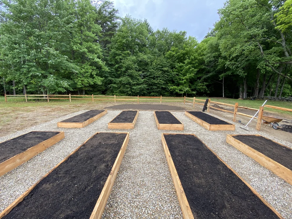 Mr. H builds a garden