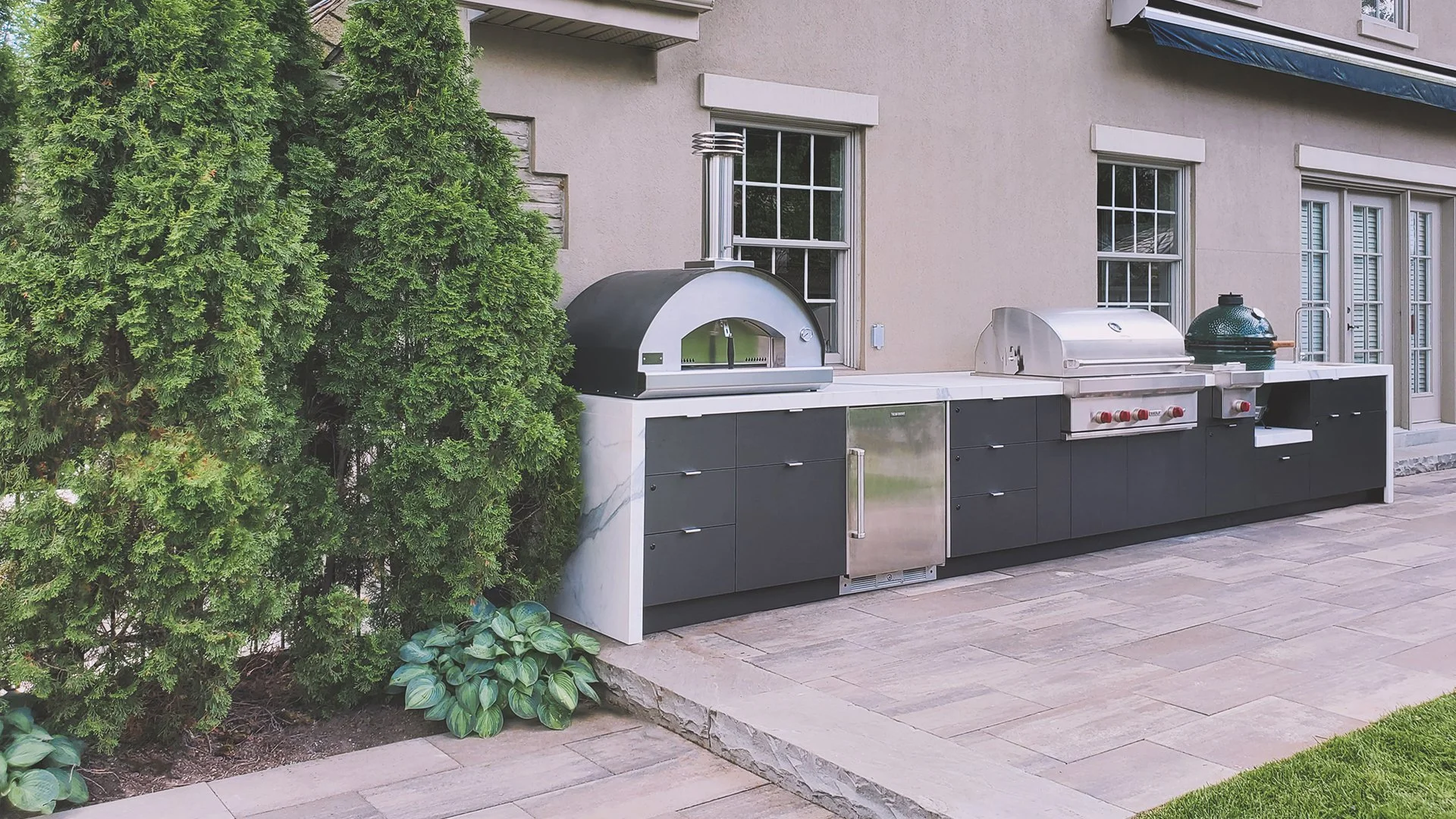 pizza-oven-outdoor-kitchen-fontana-wolf.jpg