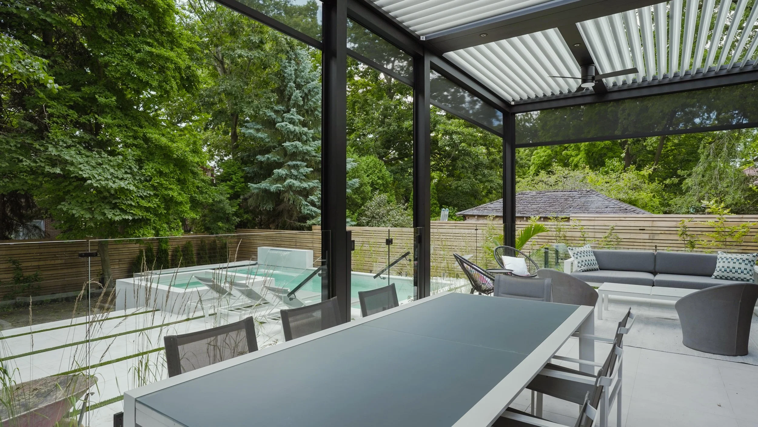pergola-motorized-louvers-patio-aluminum-pergola.jpg