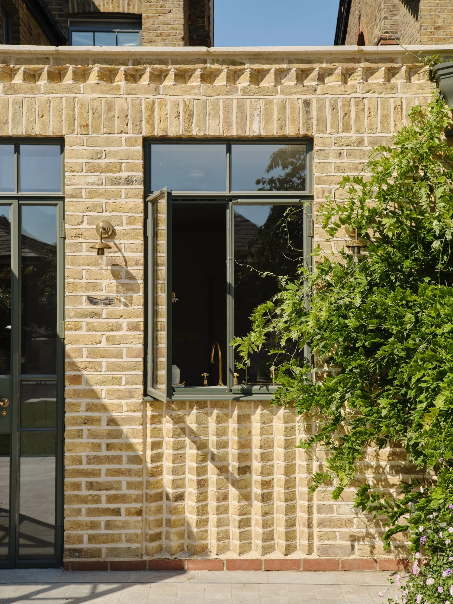 Studio Elephant - Church Road2333.jpg