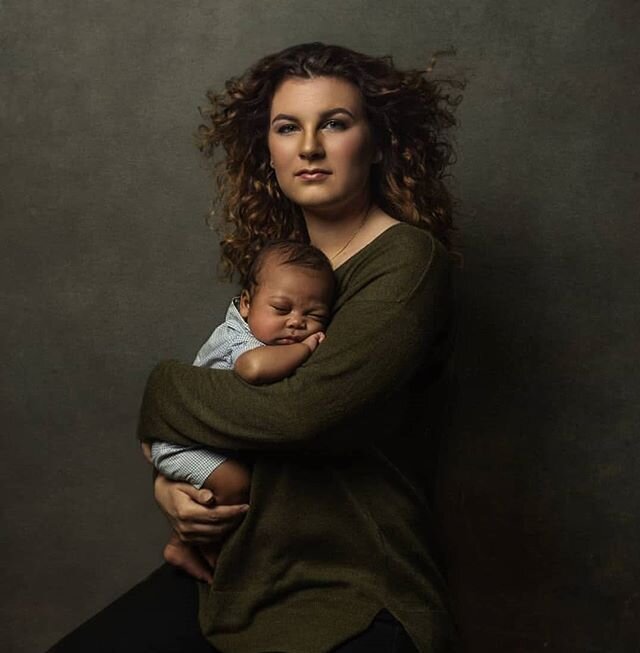 Chelsie &amp; Jackson. SWIPE for bts!
#FlashBackPost 
Mom @chelsieroddenhair 
Photographer: @riarouse_photos
.
.
.
#RiaRousePhotography #atlantaphotographer #momandbaby #cutekids #babyfever #portrait #mommyandme