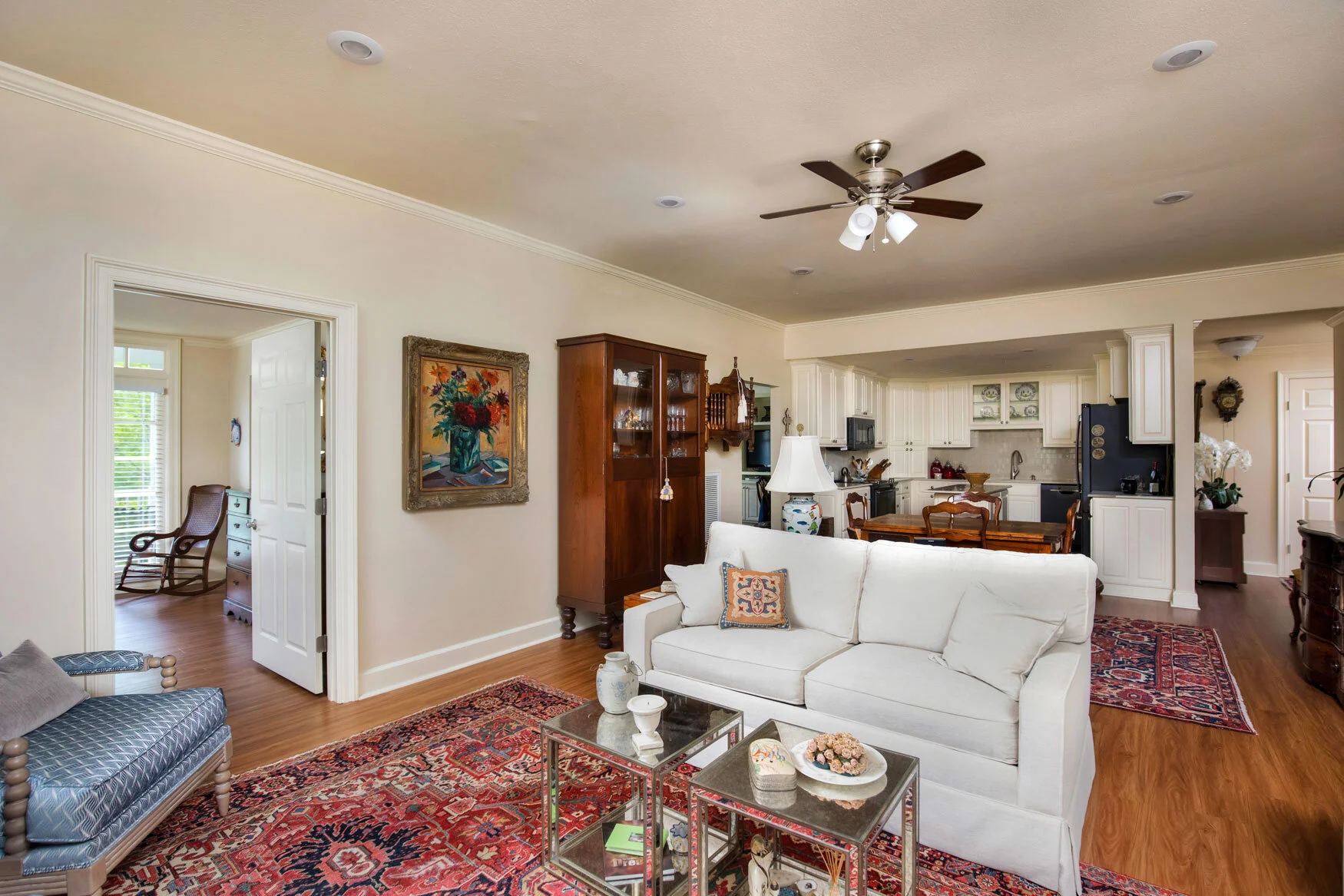 Lafayette Grande with Den (1,570 sq. ft.)