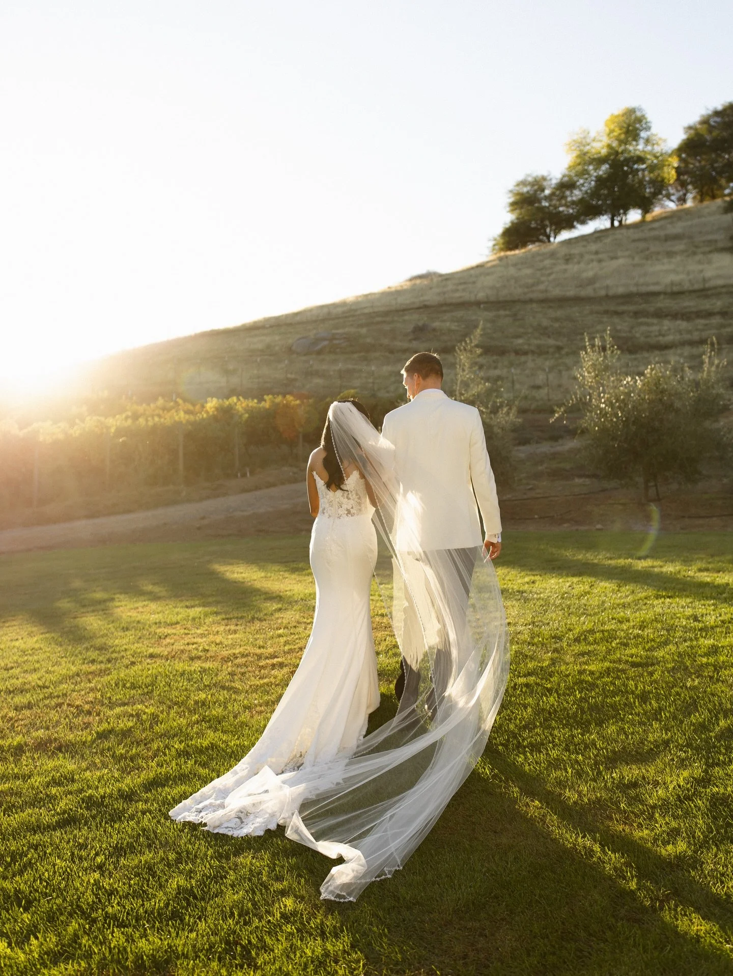 Jynece + Jordan celebrated a day full of so much love, happy tears, and tearing it up on the dance floor with their sweet daughter and all their friends and family 🥹 A day full of emotion that we will never forget 🤍 

#weddingphotographer #californ