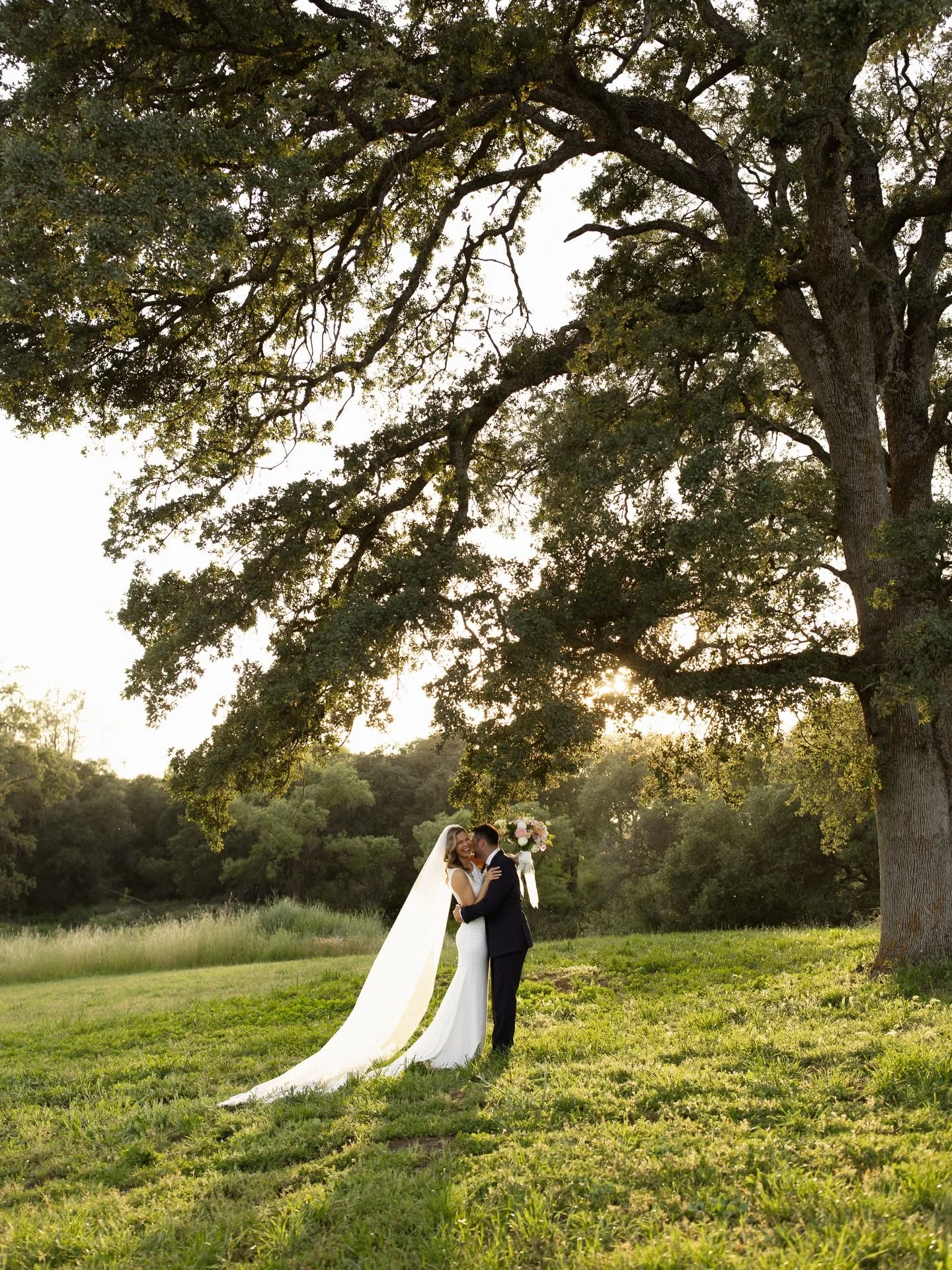 We were back at @goldhillgardensca yesterday for another beautiful wedding! Quickly becoming one of our fav venues in the area 😍 

#sacramentoweddingphotographer #napaweddingphotographer #tahoeweddingphotographer #sanfranciscoweddingphotographer #su