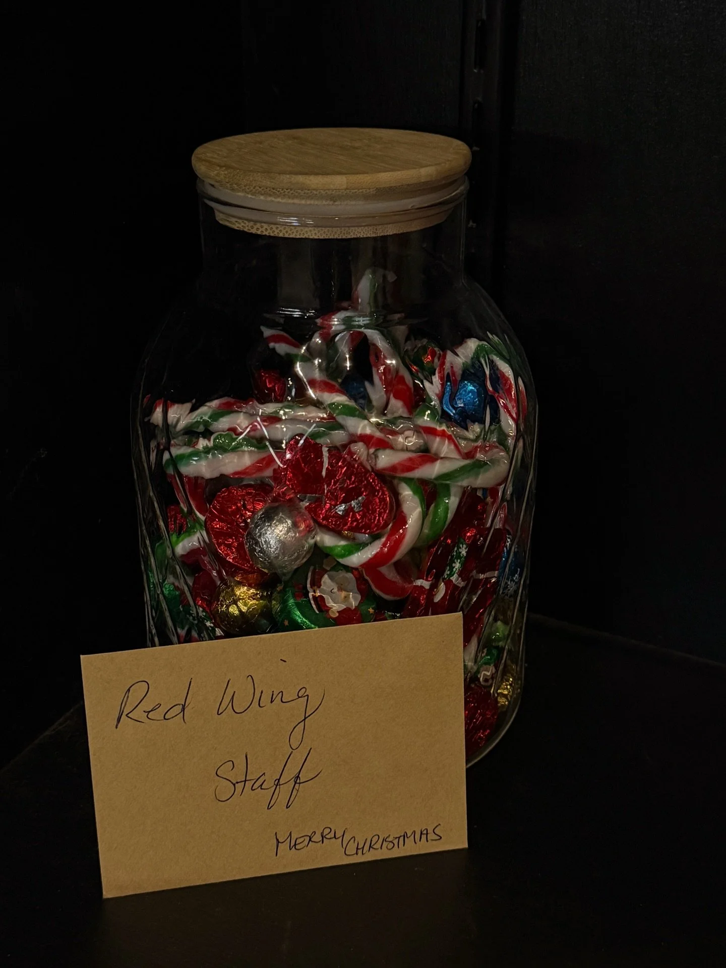 🎄 2025 Christmas Draw Winner 🎁

Congratulations to the @redwingshoeskamloops team on winning our Christmas draw, receiving a candy jar and gift card.✨

Thank you to everyone who participated!!

Merry Christmas and warm holiday wishes to all🎄🤍