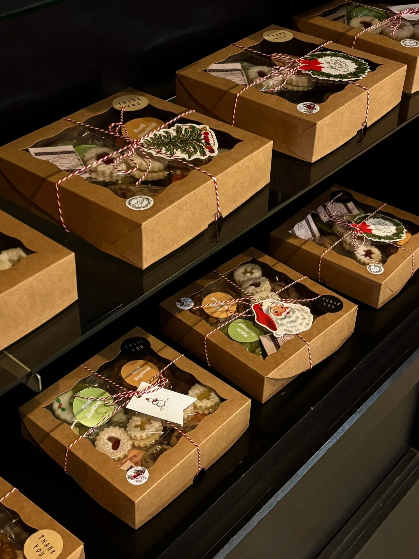 A little box of christmas joy 🎄🍪

A cozy assortment of handmade holiday cookies, baked with lots of love.🖤

Available at the cafe for $30 per box &mdash; limited quantities

#localbaker #bake #cookies #kamloops #downtownkamloops #kamloopscafe #caf