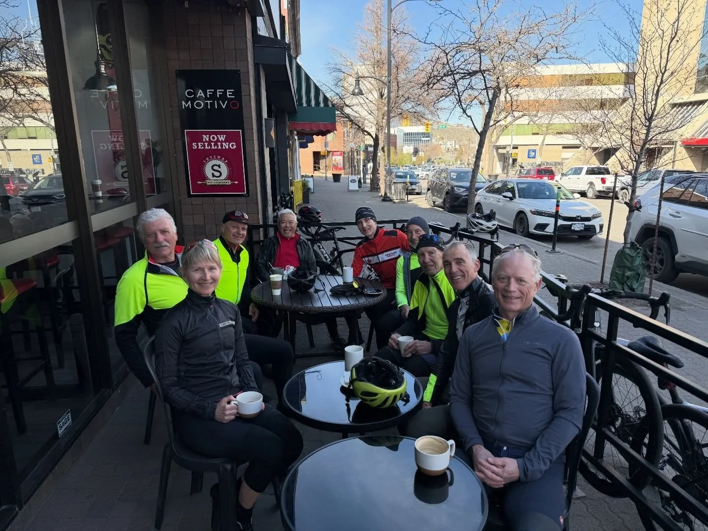 ITS THAT TIME OF YEAR AGAIN!! ☀️

the patio is back for the season&hellip; and so is the Motivo bike gang 🚴&zwj;♂️☕️

#patioseason #caffemotivo #downtownkamloops #kamloops #spring