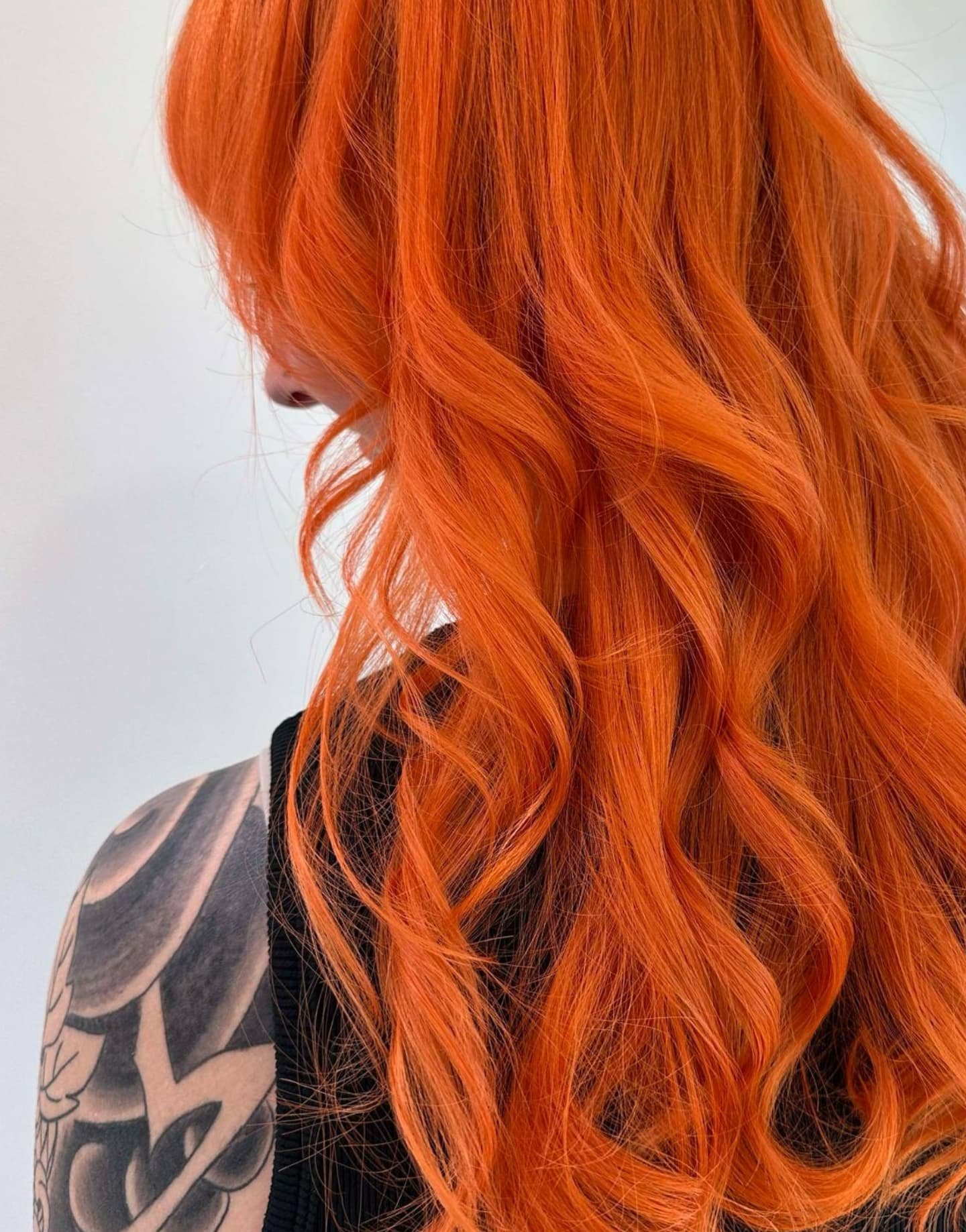 ✨️The AF vibes 

#Aquafiresalon #AFfam #colorblock #creativecolor #blondespecialist #wsnc #winstonsalemsalon #goodvibes #davinessalon #hairartist #hairstyles #blowoutstyles #houseoffoils #vividhair #haircolor #aesthetic #vibes