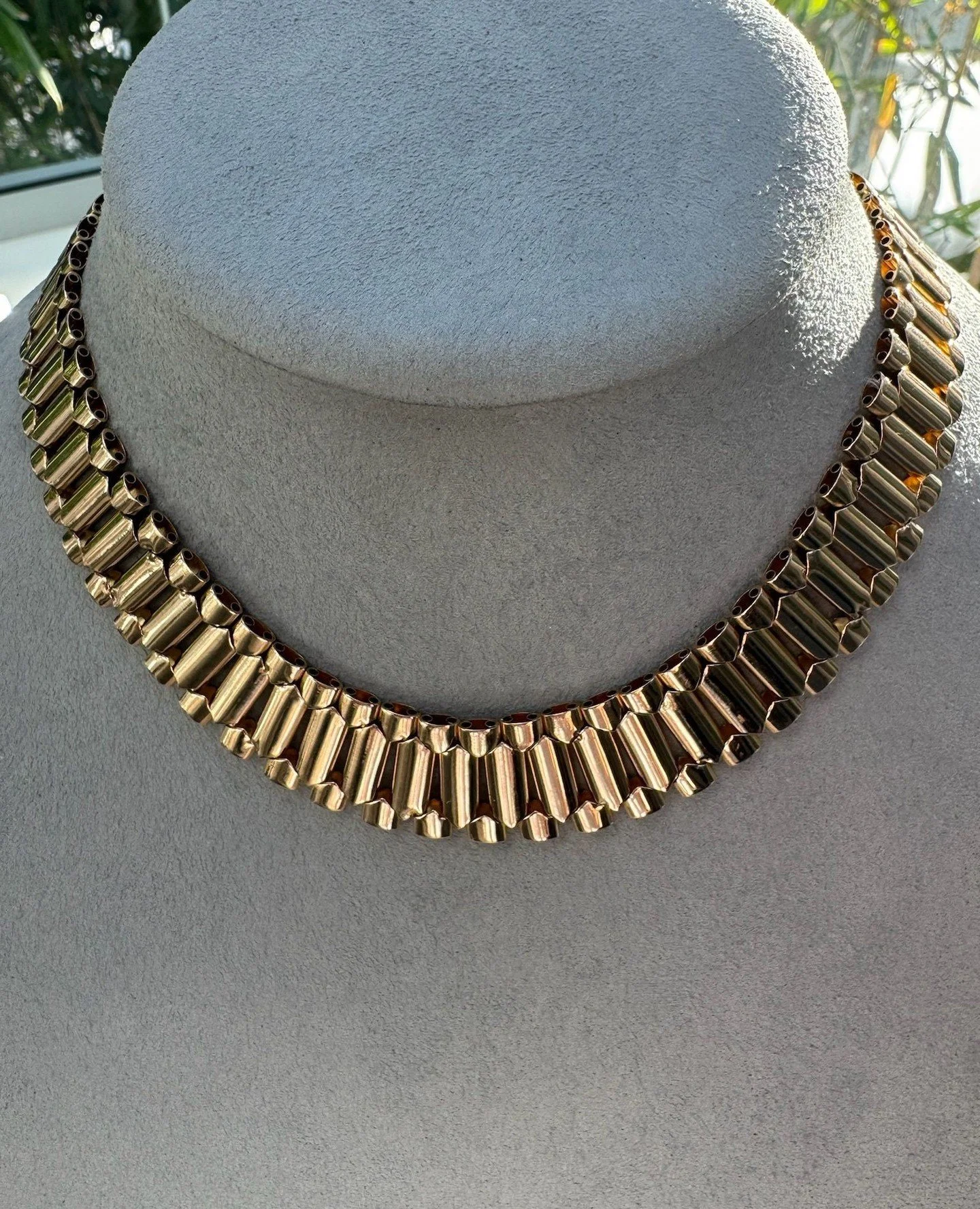 15KT Rose Gold Collar Necklace: From the 1880's, it's just so perfectly hinged and beautifully made. Silky smooth on the neck, it's such a statement piece. Now we know where Rolex got their inspiration for the Presidential bracelet...A true original 