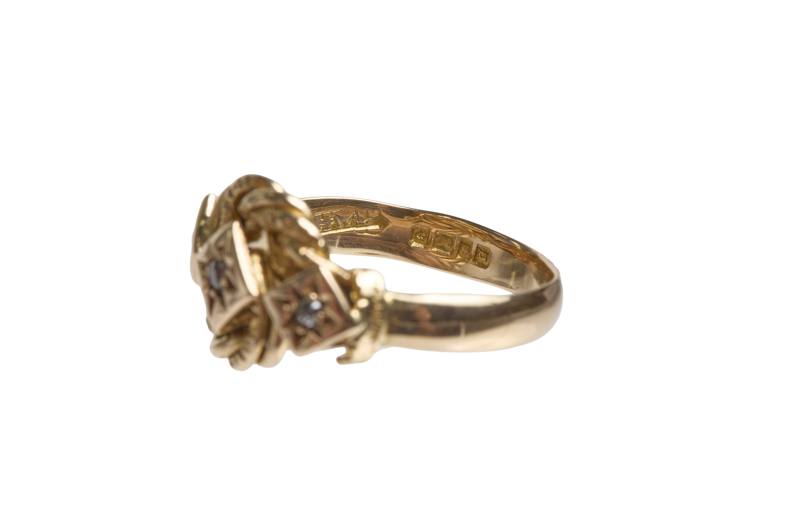 Knot and 3 Star Set Diamonds in Triangle Settings_0648.png