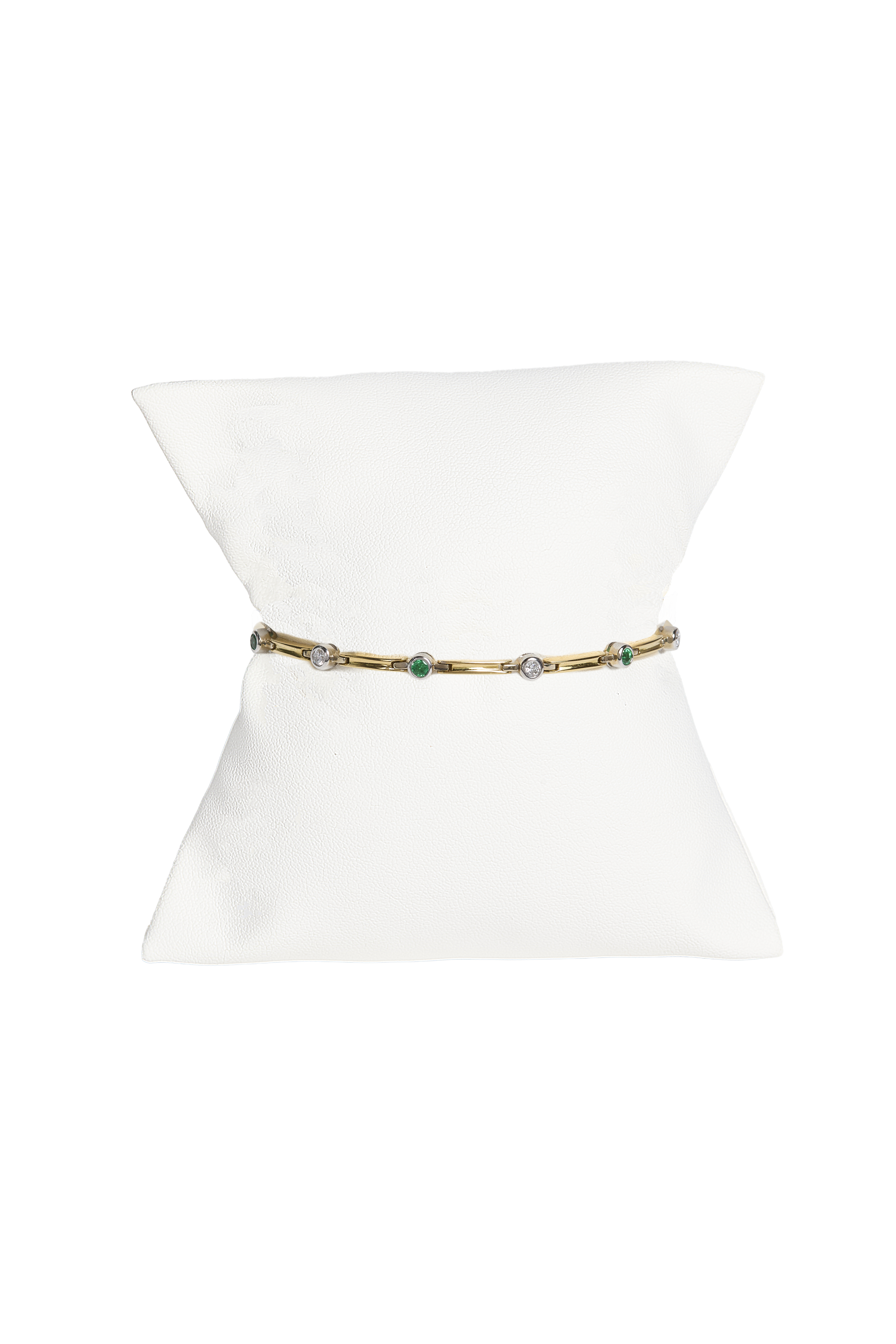 Emerald and Round Diamond with Gold spacers Bracelet_0533.png