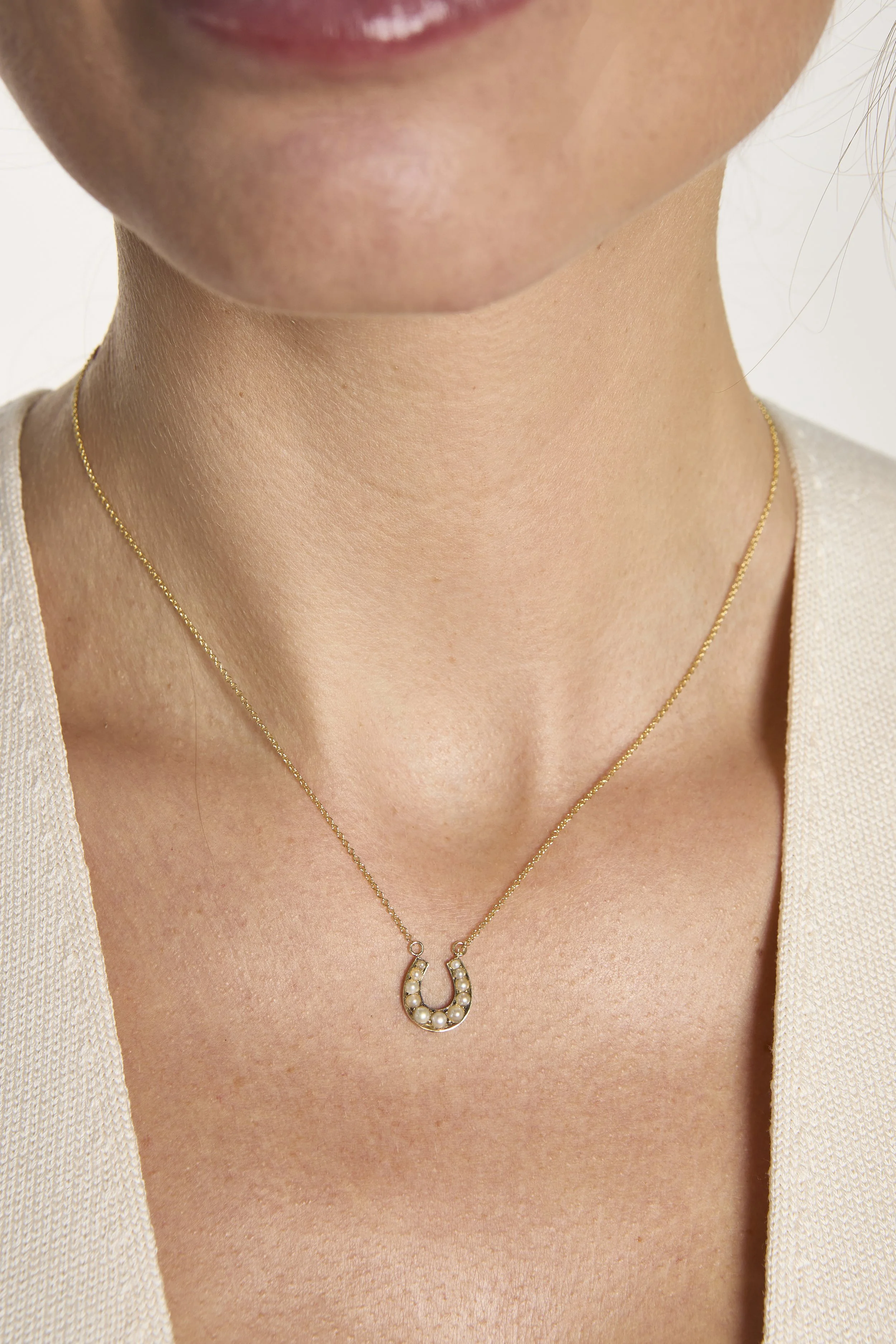 Horseshoe Chunky Pearl TurnerandTatler101425_0256.jpg