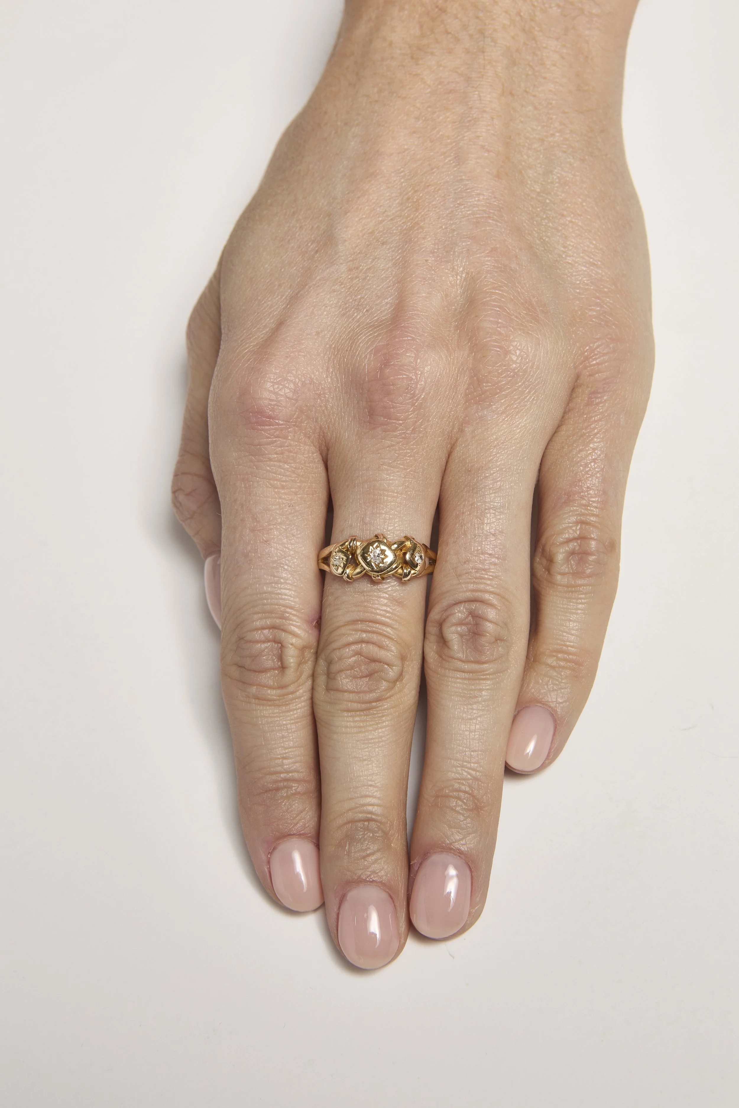 Friendship Knot with 3 Diamonds Ring_0345.jpg