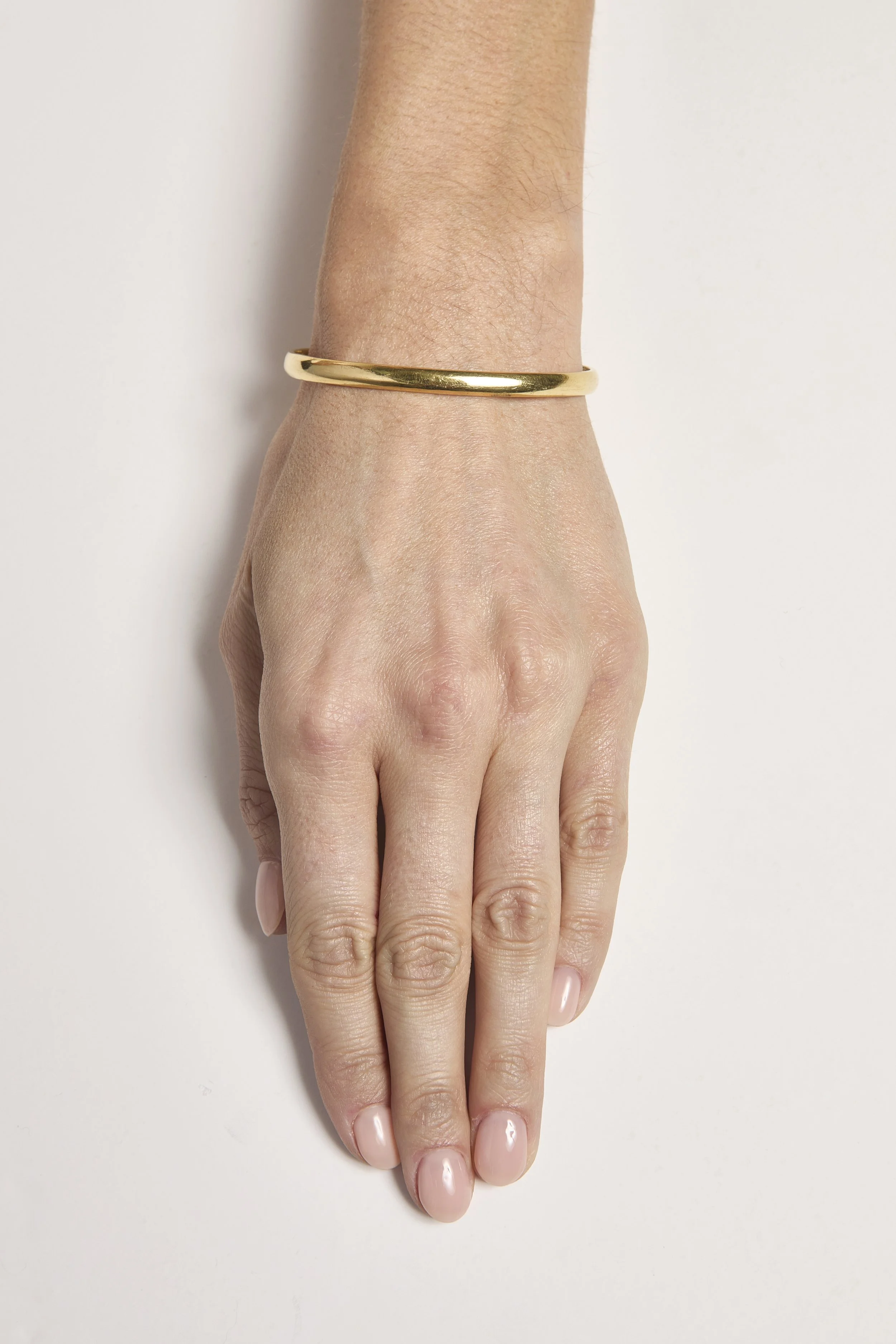 Channel Set Bangle Diamond Reverse_0296.jpg