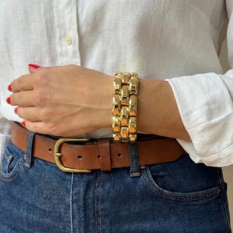 Retro+Cuff+White+Outfit.jpg