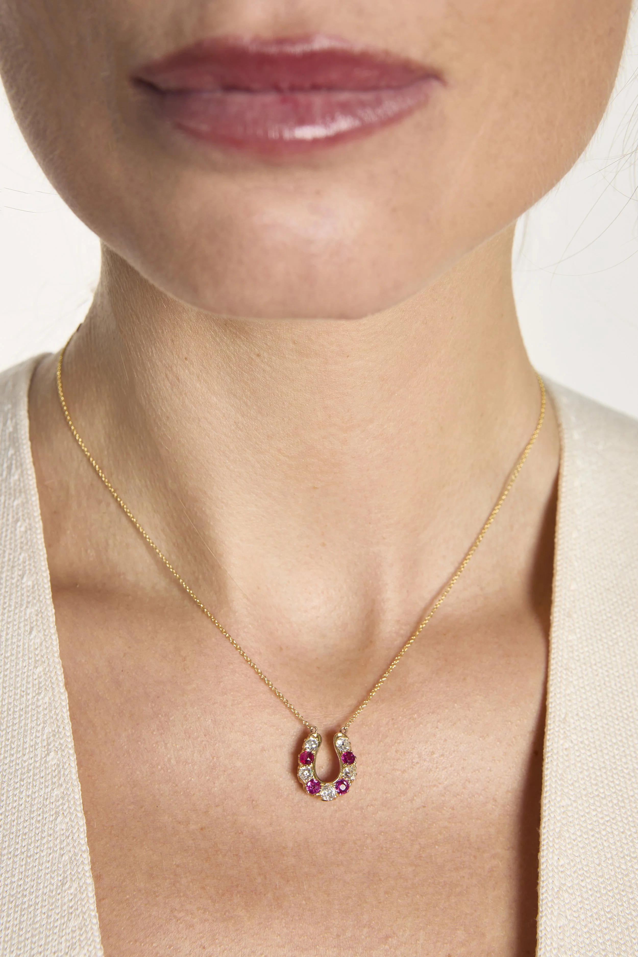 horseshoe Ruby and diamond TurnerandTatler101425_0253.jpg