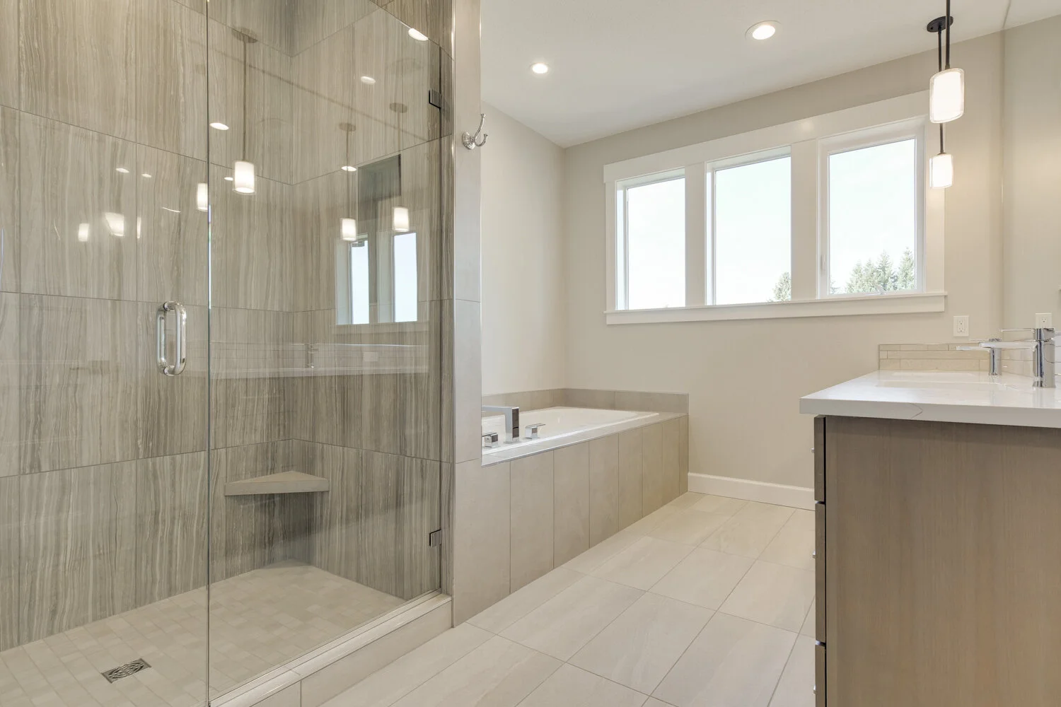 38499 Maple St-22.jpg