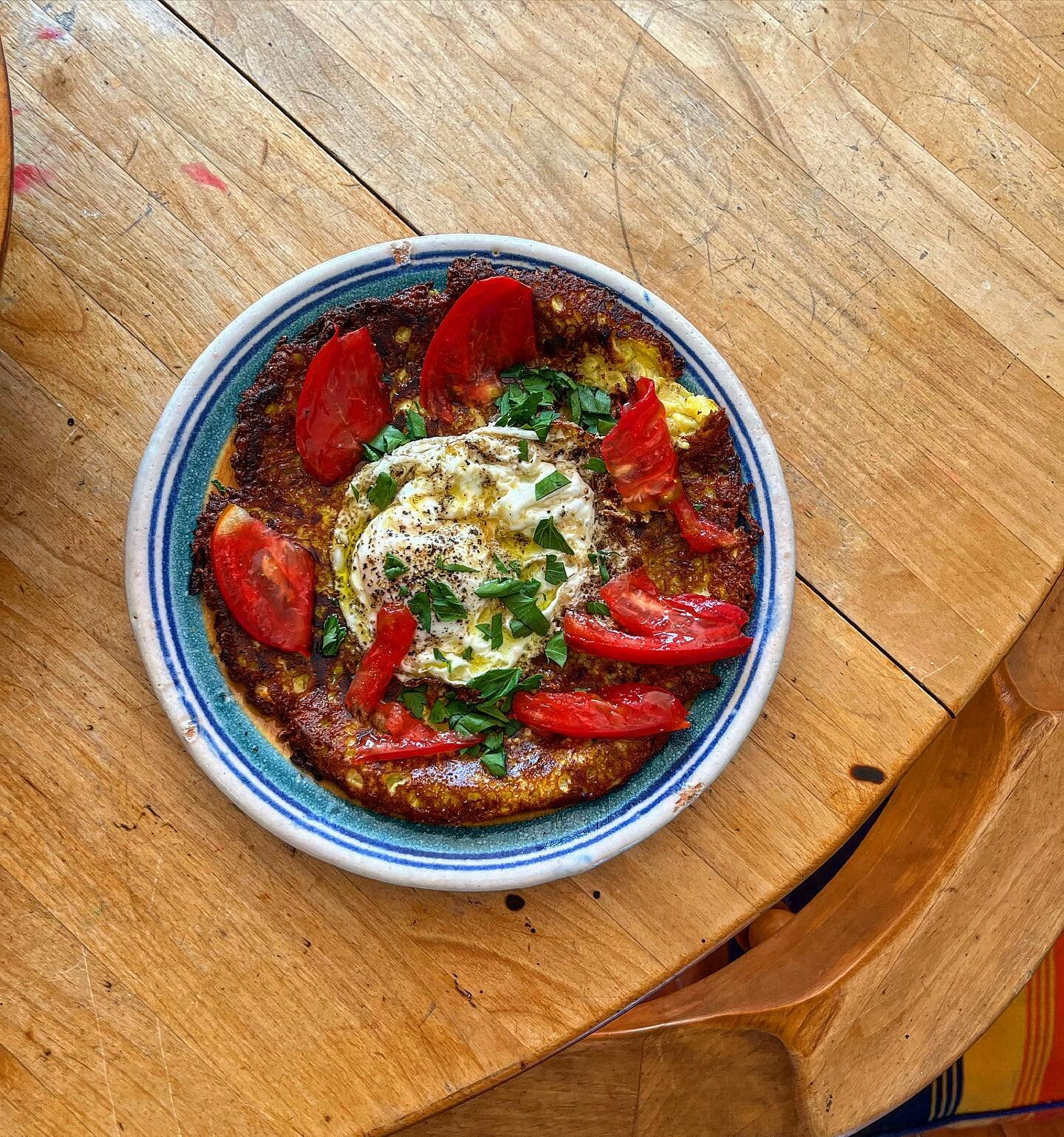 A chickpea socca pancake with grated summer squash. Summer is a time for meals which take hardly any thought. Just begin slicing, heating a pan, and mixing things. It is very difficult to make something ugly emerge from the beauty of summer. And ofte