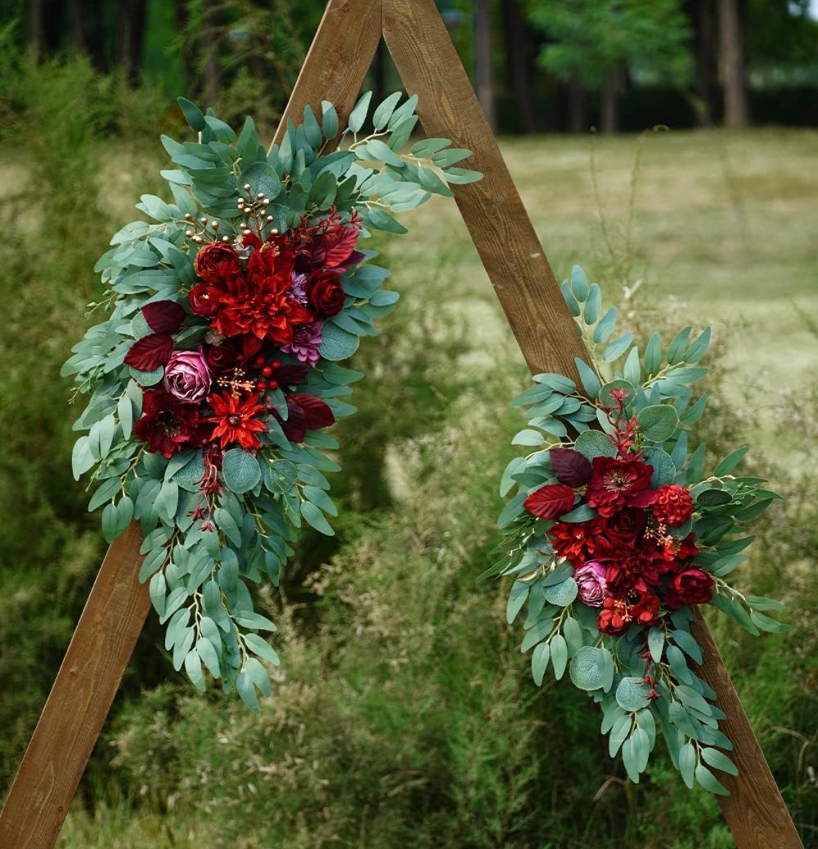 two-piece-burgundy-flowers-for-hexagon-decorated.jpg