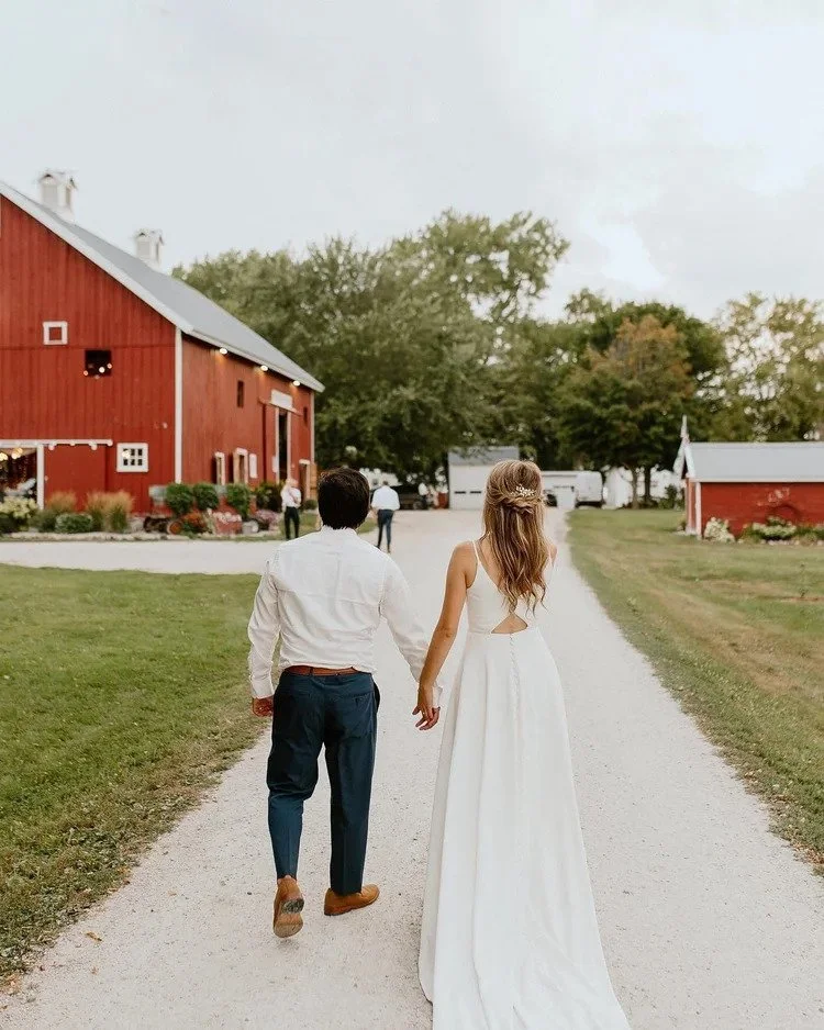 barn-wedding-southern-minnesota.jpeg.jpg