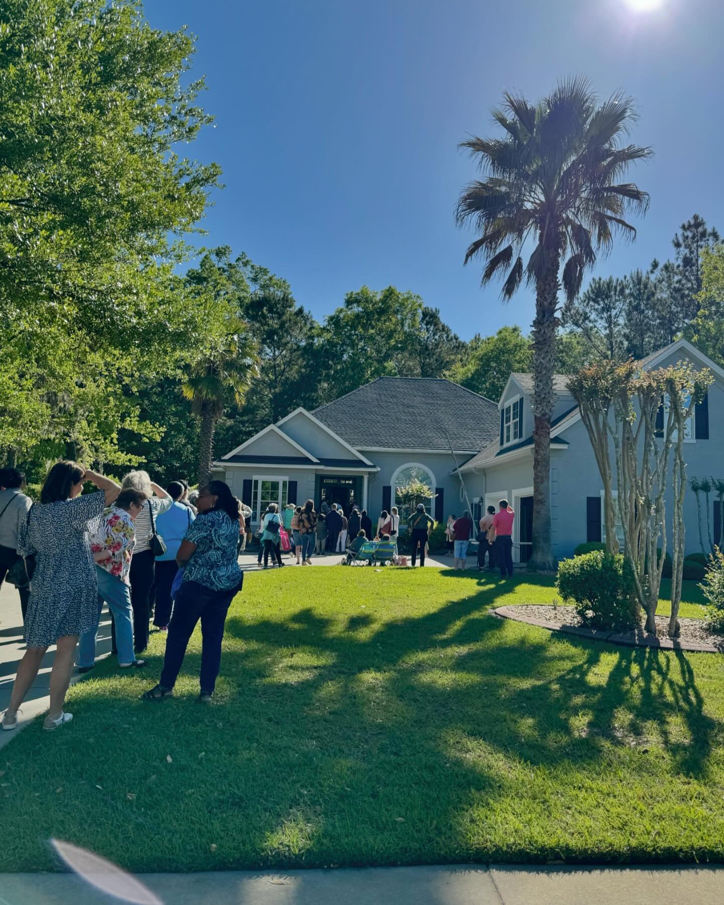 It was a beautiful day in Southbridge! We will be back tomorrow from 9am - 12pm and all prices are reduced! See you at 5 Pinebrook Court! #estate #estatesale #estatesalefinds #estateliquidation #estatesales #furniture #forsale #vintage #antiques #tag