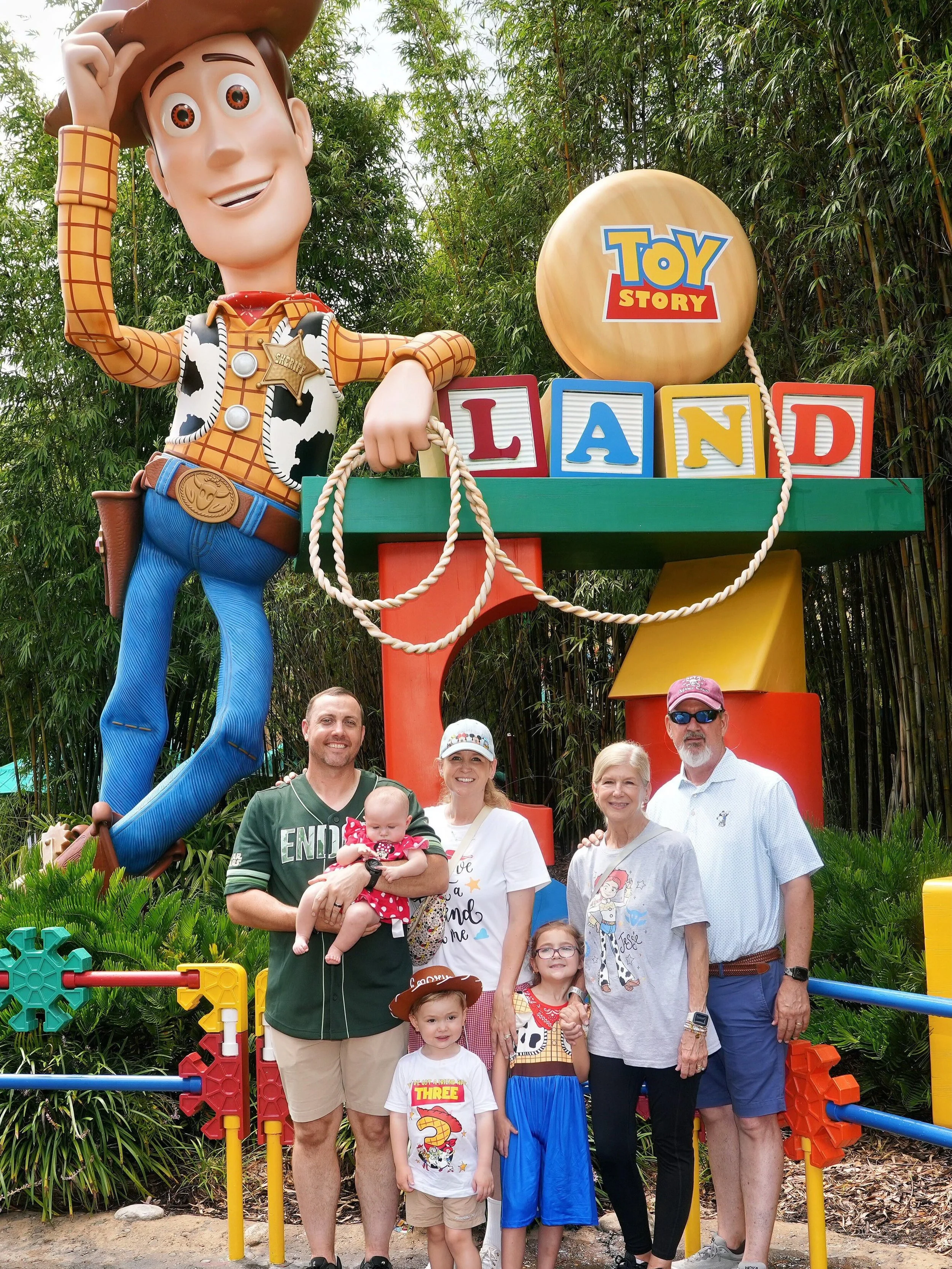 We wanted to share a few of our team&rsquo;s favorite memories from our time off! 💚

From making magical memories at Disney World, to Stephen and his family&rsquo;s adventures at Peppa Pig Land, and Meg and her family&rsquo;s beautiful getaway to Ma