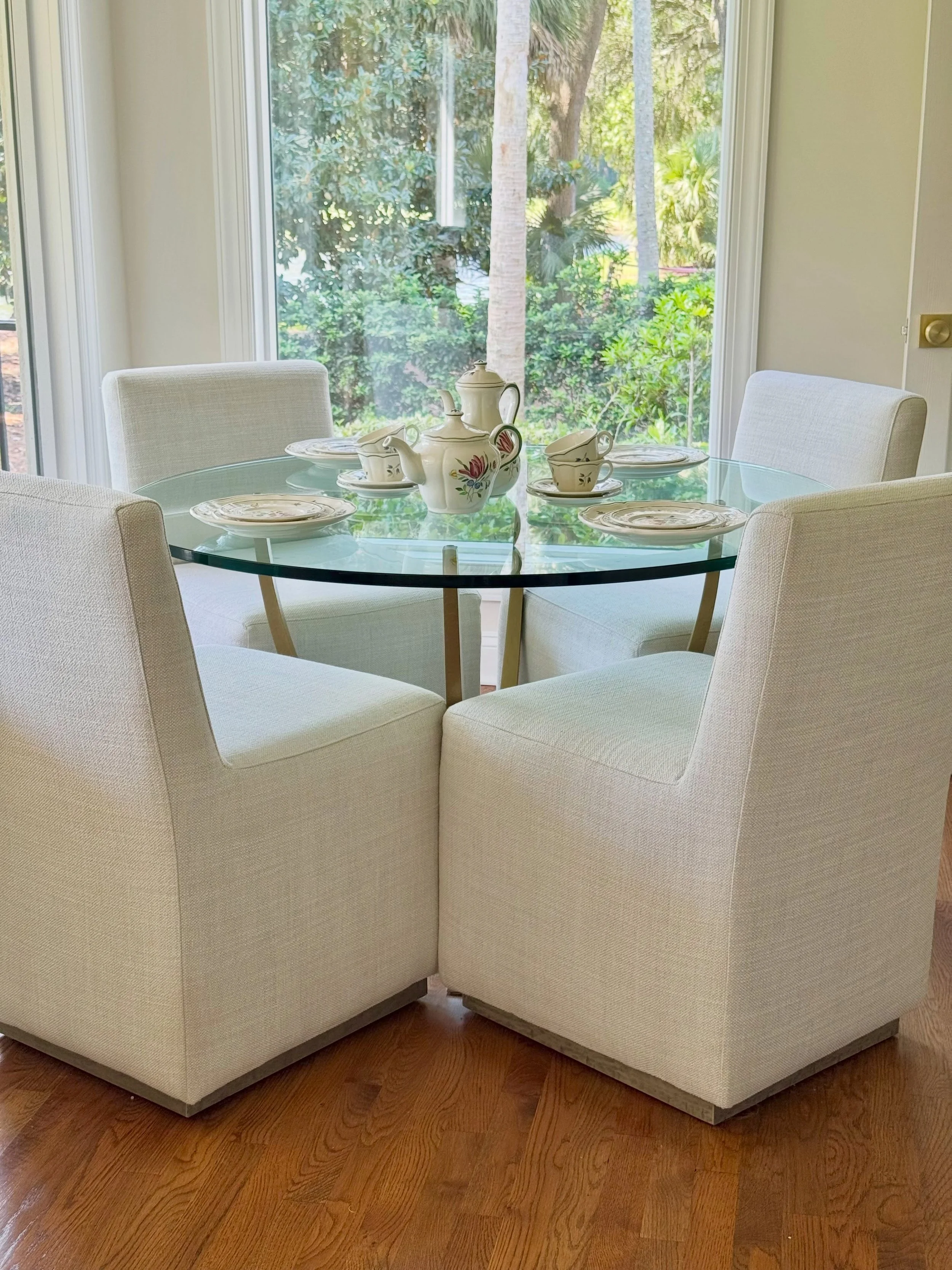 The photos and the appointment scheduling link for next week&rsquo;s Landings Estate Sale will be added to our website tomorrow night (8/23) at 8pm! #estatesale #estatesalefinds #vintage #savannah #visitsavannah