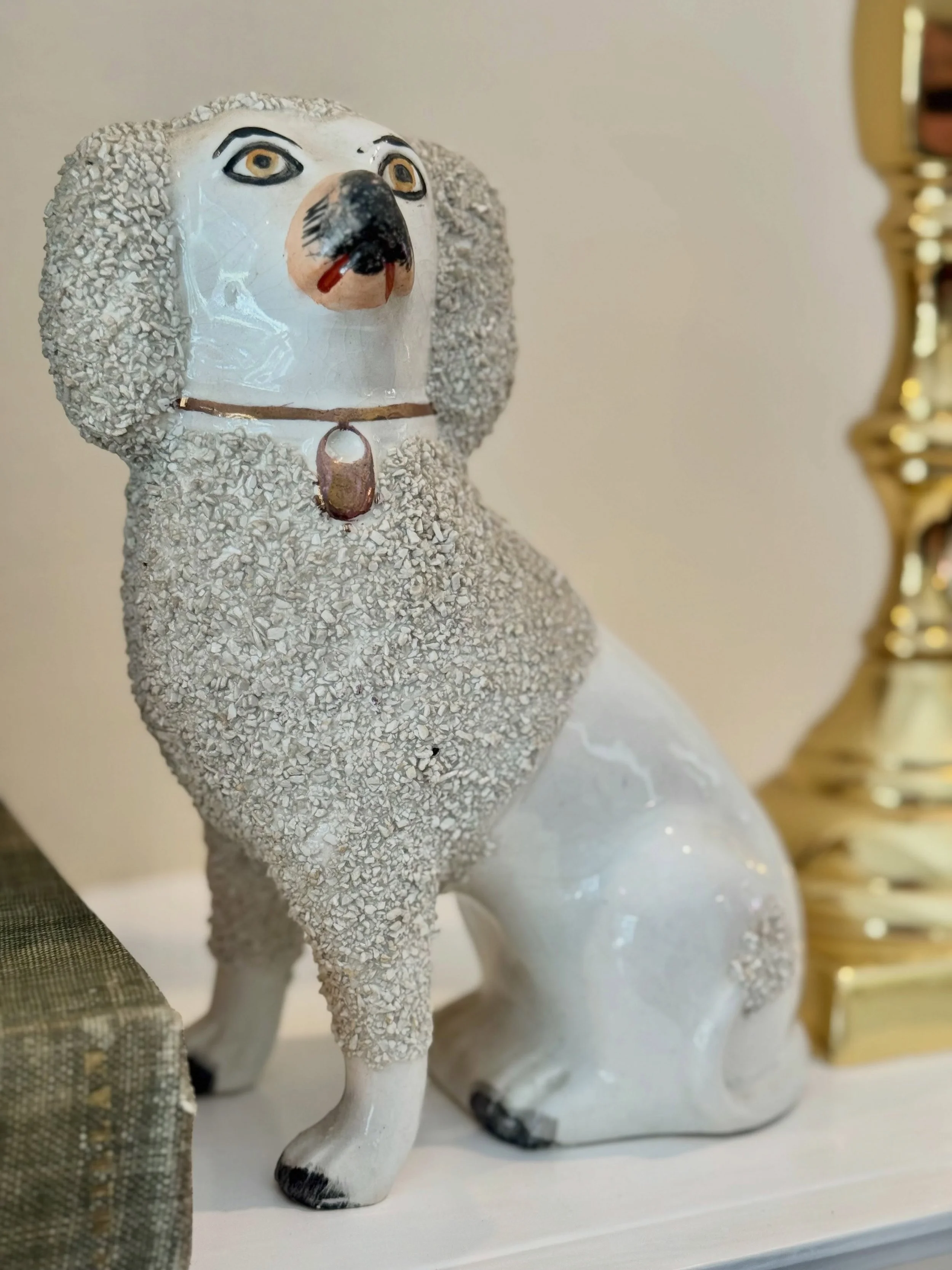 These are a few of our favorite things&hellip; 😍 But the real question is, what are you snagging first?

Our upcoming Landings Estate Sale is packed with so many great finds, we had a hard time narrowing down our favorites!#estatesale #eatatesalefin