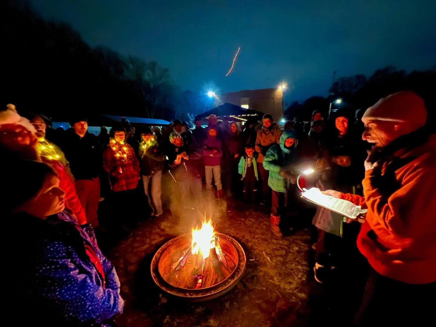 The Stewards of Kleinstuck invite you to celebrate the new year with us in Kleinstuck. Join us around the fire at the Kazoo School field. Following some words of wisdom from Steve Keto we will walk the Kleinstuck trails in the dark to welcome the new