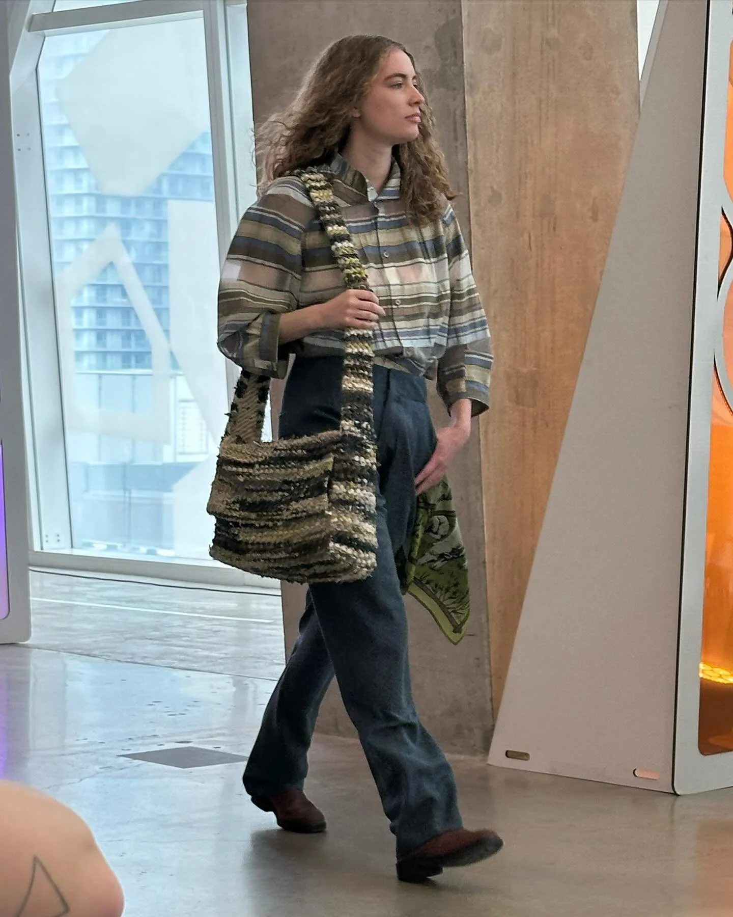 One of the many highlights of the collection process was collaborating with my mom on a very special bag woven from the off cuts from garment&rsquo;s production, and thread from @camillavalleyfarm 
Here&rsquo;s to many more shared projects in our fut