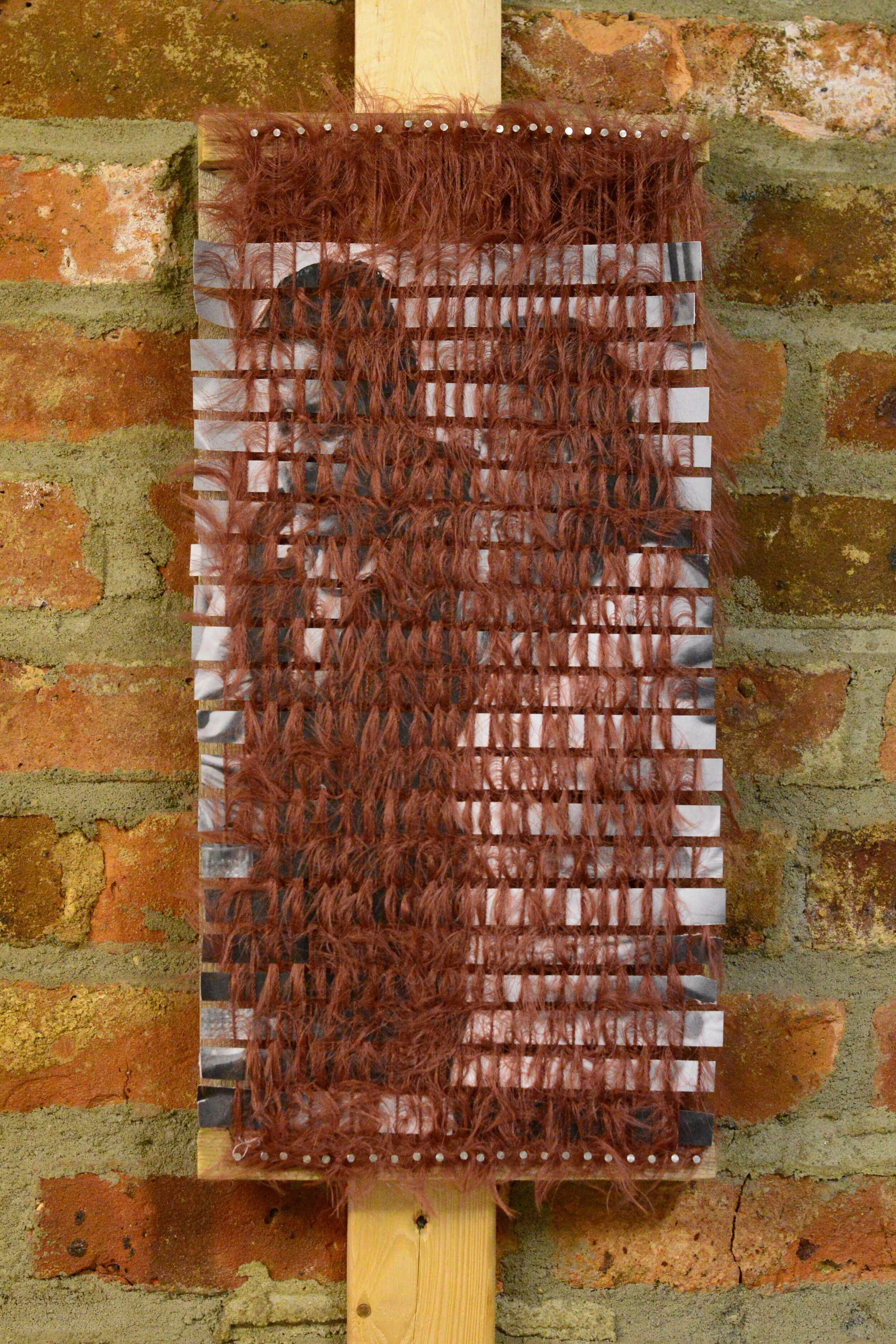 Cantando/ Singing, 2017-
Yarn, lap loom, printed image.