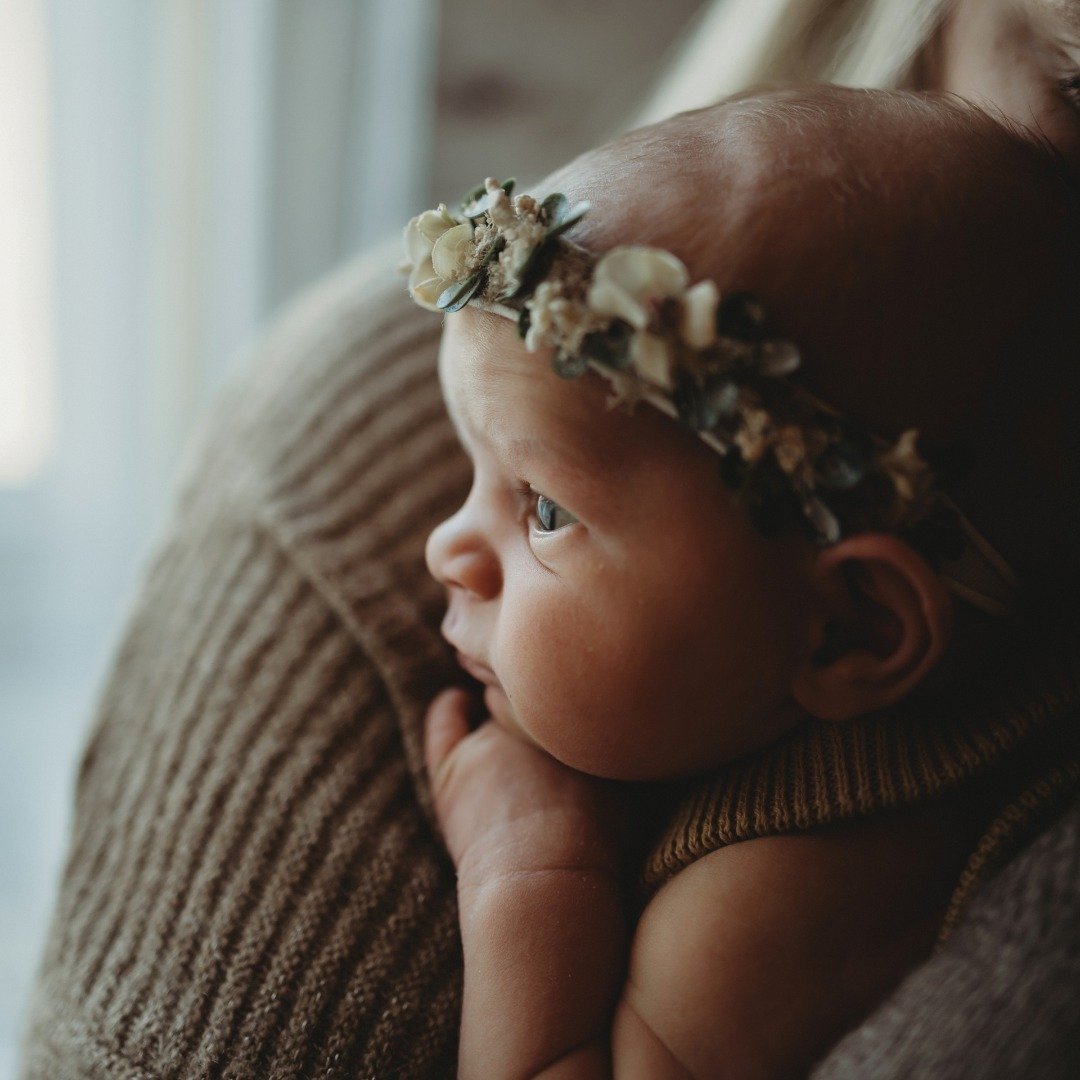 My goodness, obsessed is an understatement! 😍

&nbsp;#kaciejphotography #mnphotographer #newbornphotography #newbornphotoshoot #studiophotography #babywhisperer #babycuddles #bohovibes #lifestylephotography #bohophotography #mnnewbornphotographer