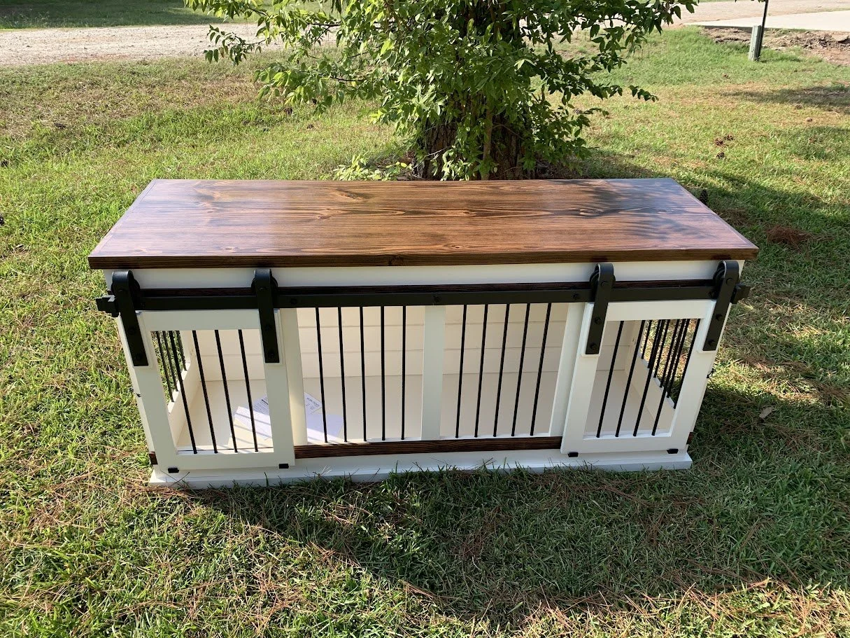 Barn Door Kennel 3.JPG