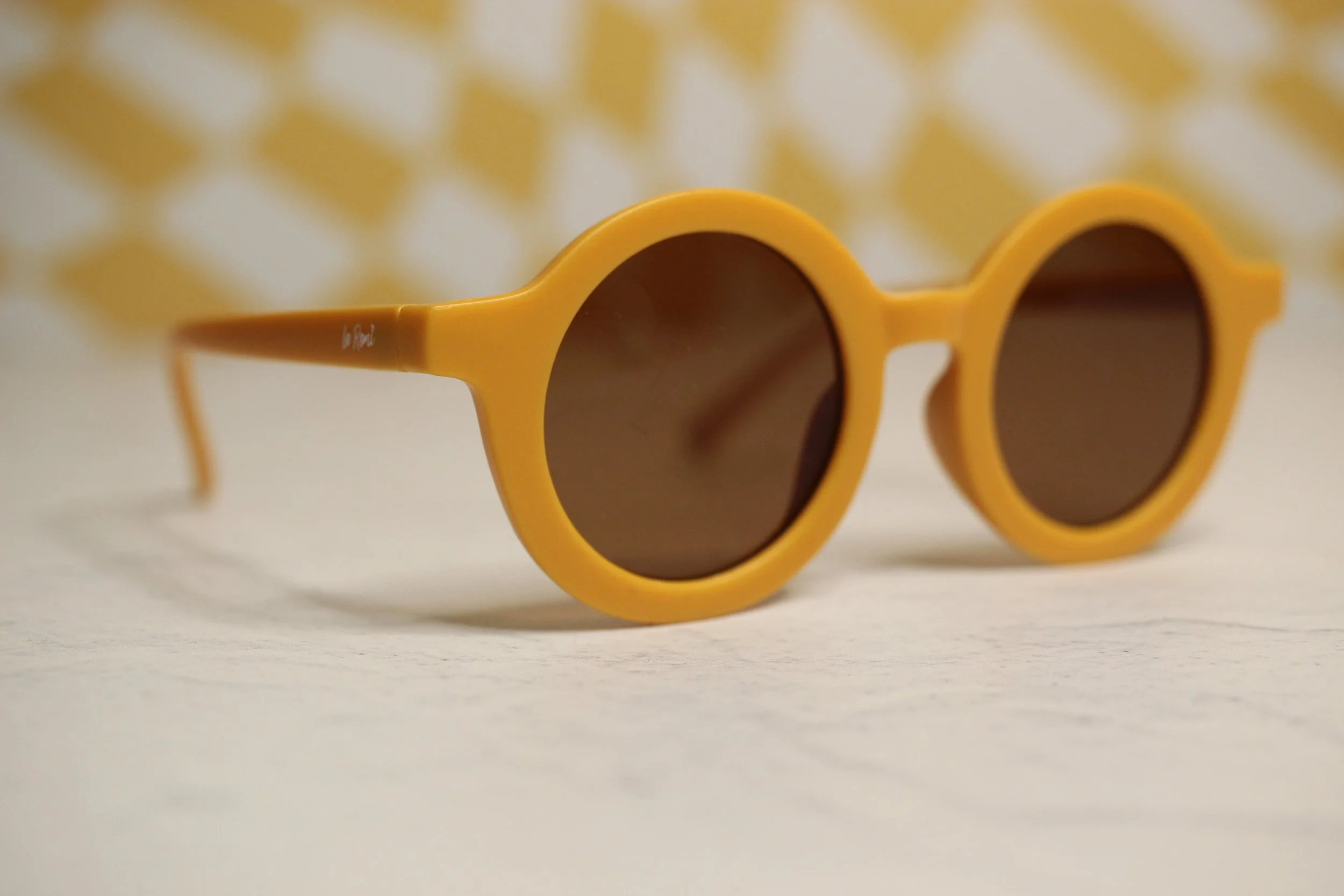 sunnies_yellow.JPG