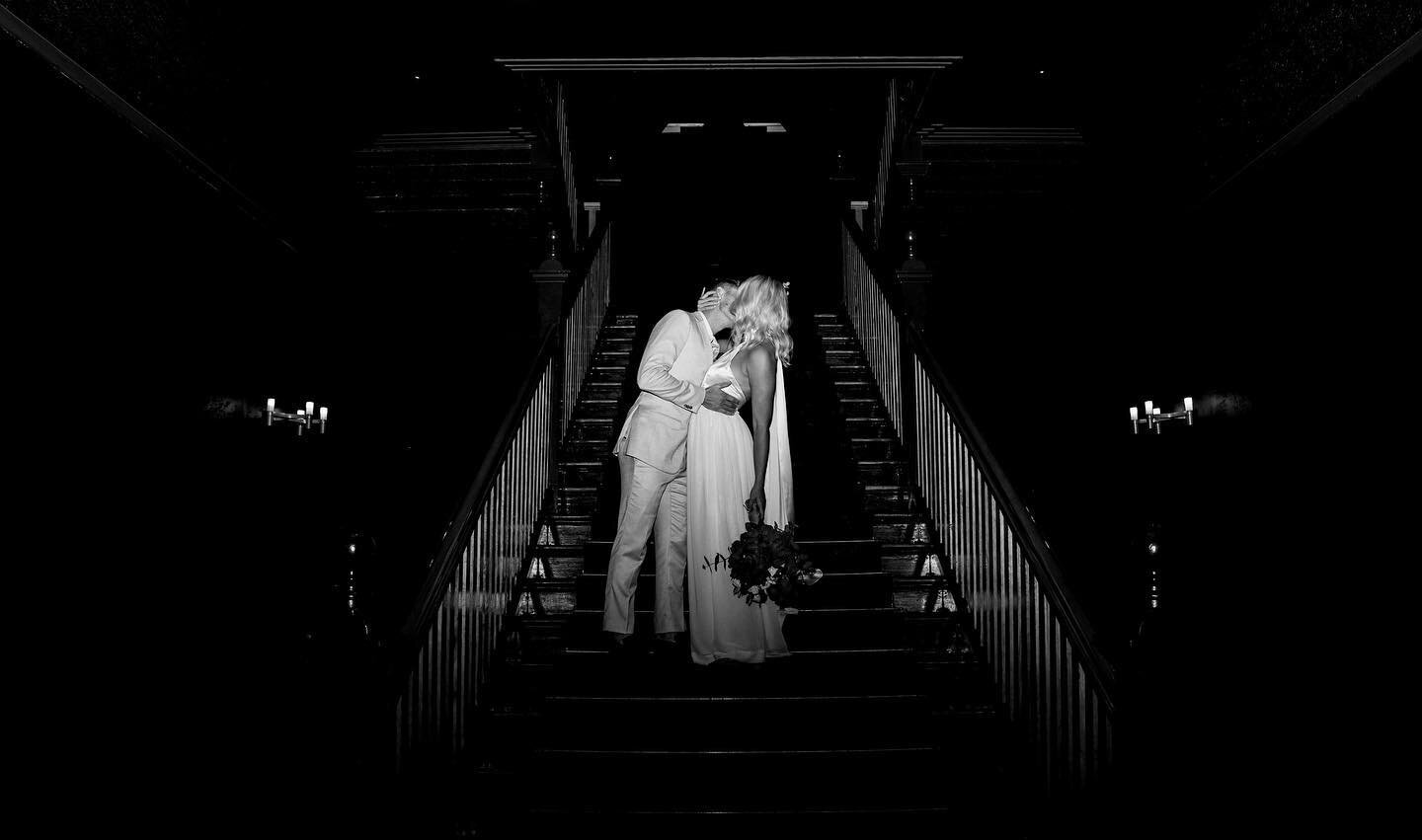 When a rainy day wedding ends up like this 💫 

The epic staircase of @theprincessbrisbane