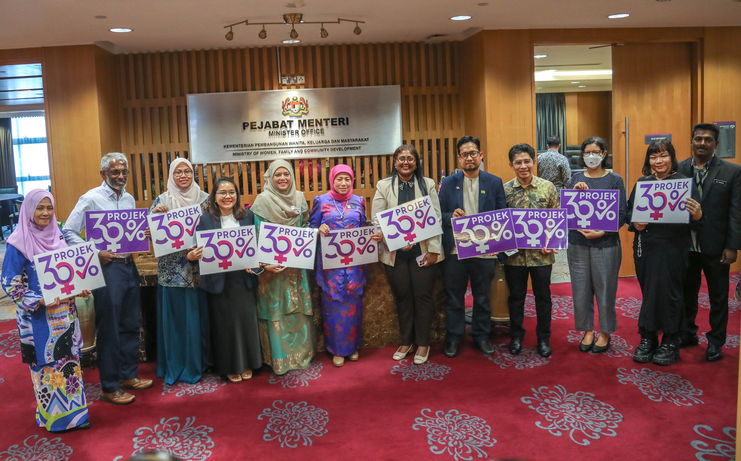 Meeting with Minister of Women, Family and Community Development, YB Dato’ Sri Nancy Shukri (8 May 2025)