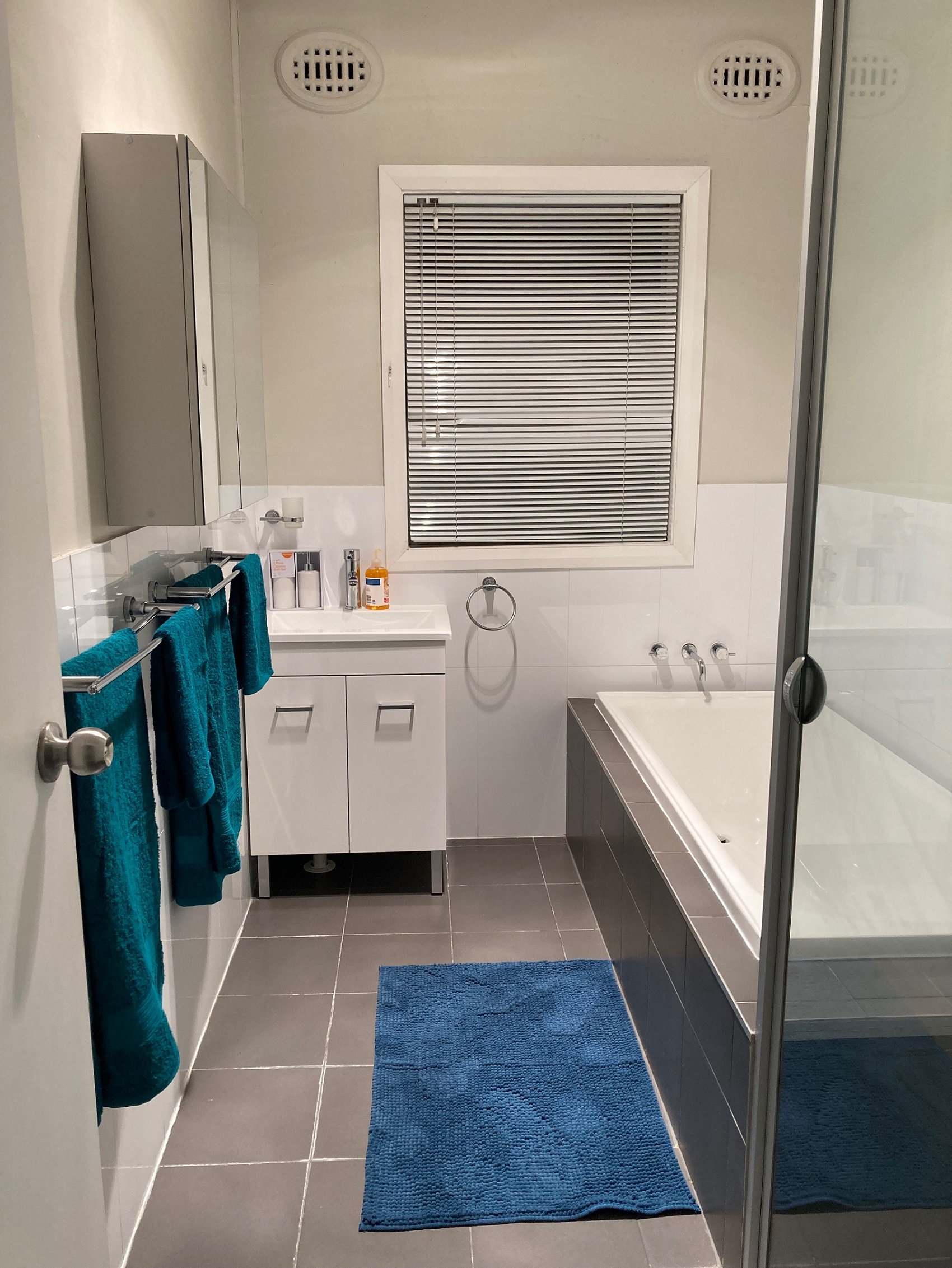 Bathroom.jpeg