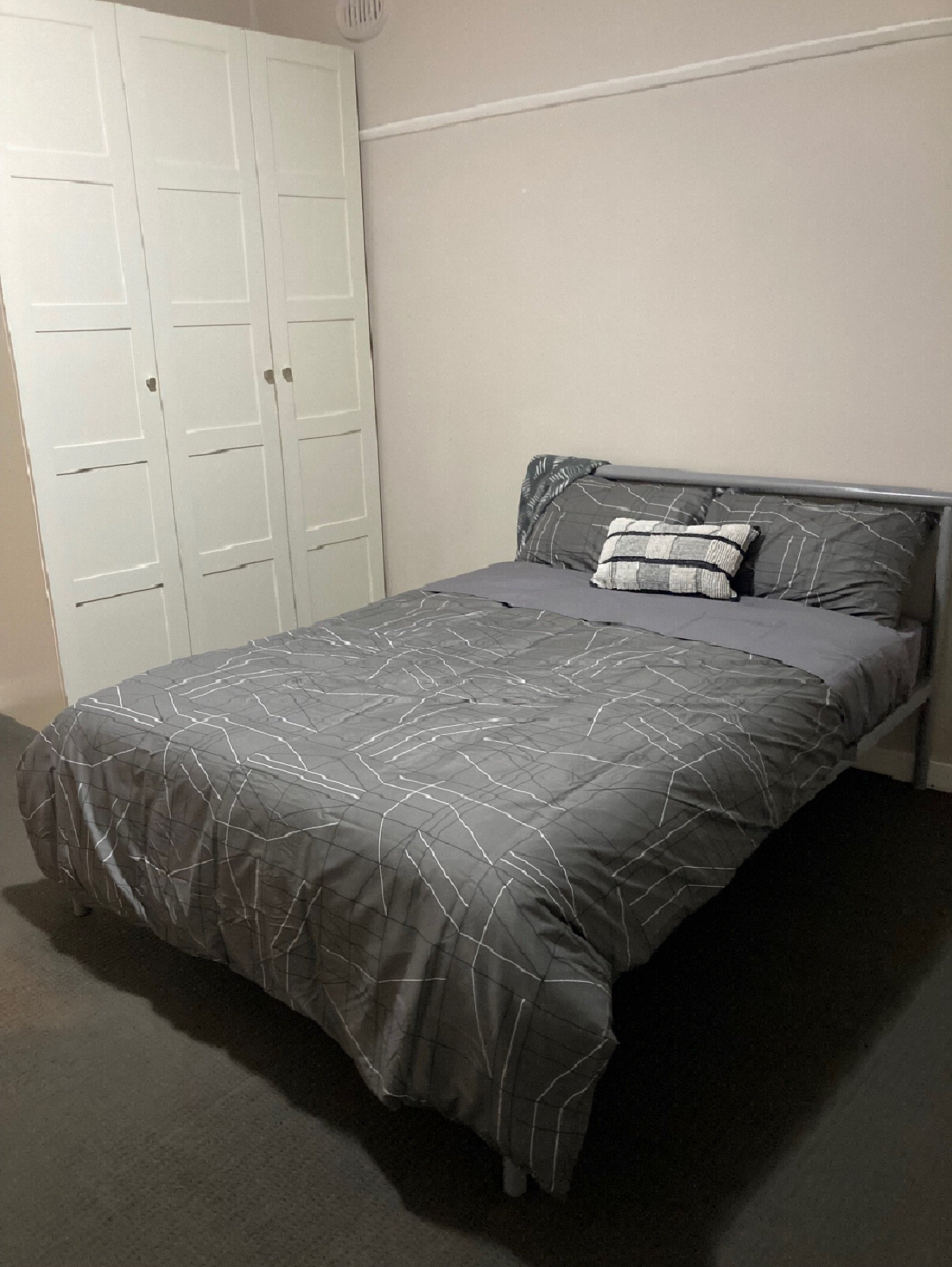 Bedroom 2.jpeg
