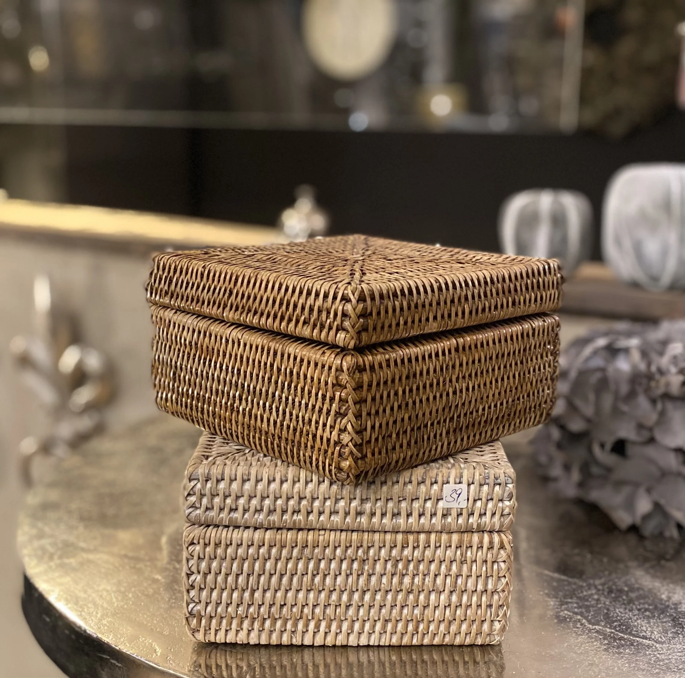 21F9F446-95B7-4CCD-AA5E-0B07527A1941