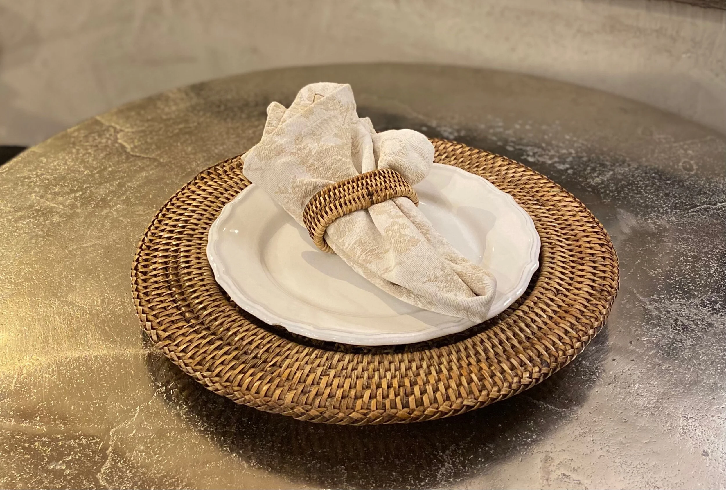 64CEABA6-F154-4357-9D9C-E388C2A2F17F