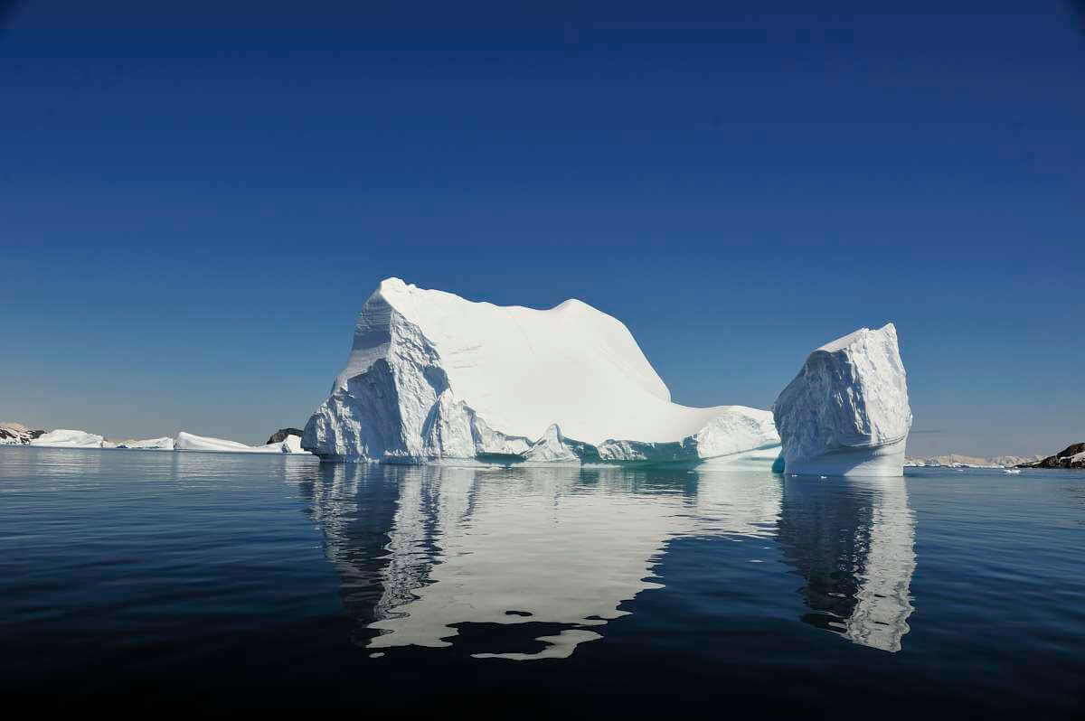 D-Antarctica-Glacier.jpg