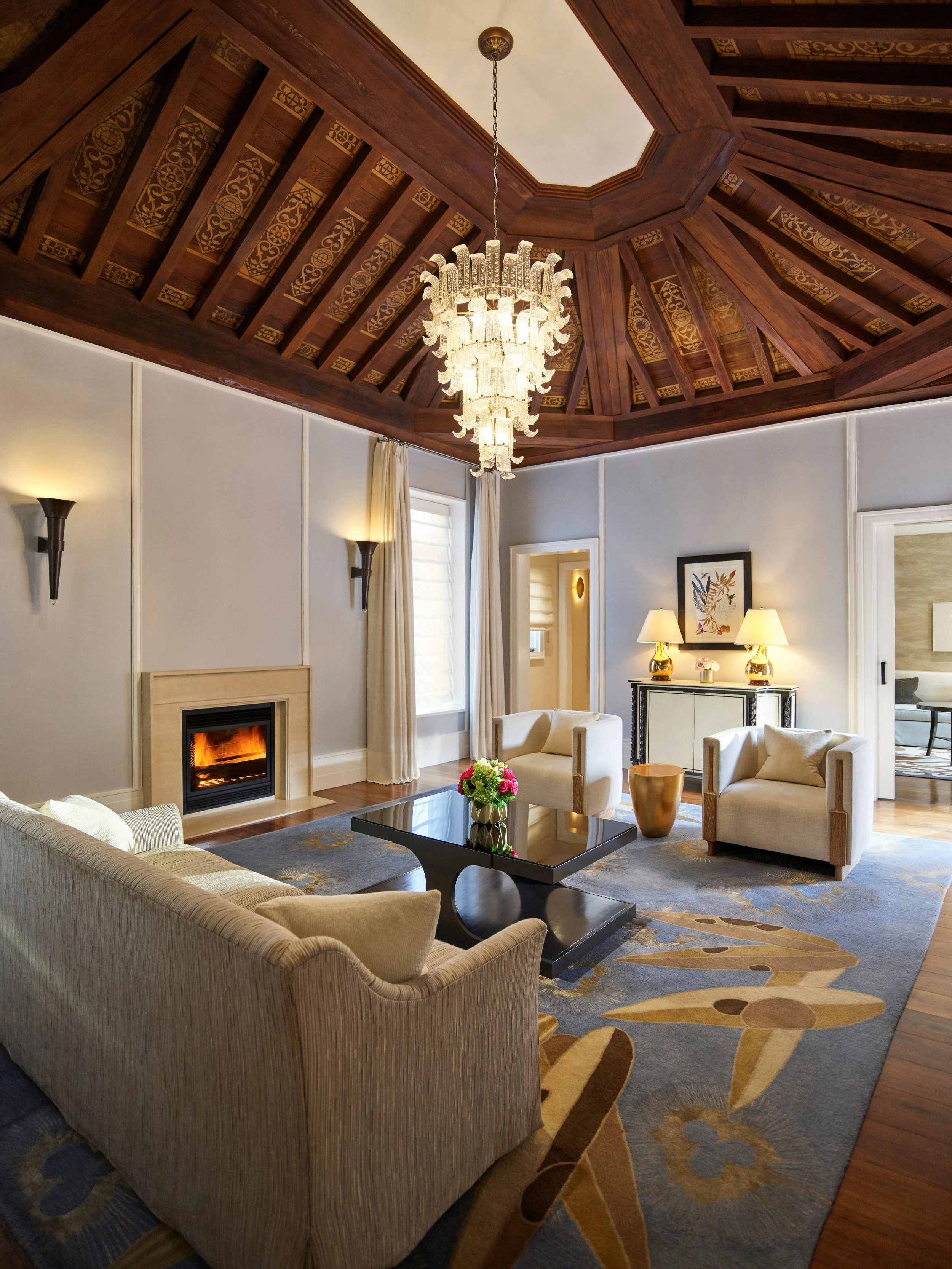 Hotel Bel-Air- Suites-Bell Suite-Living Room-DorchesterCollection.jpg