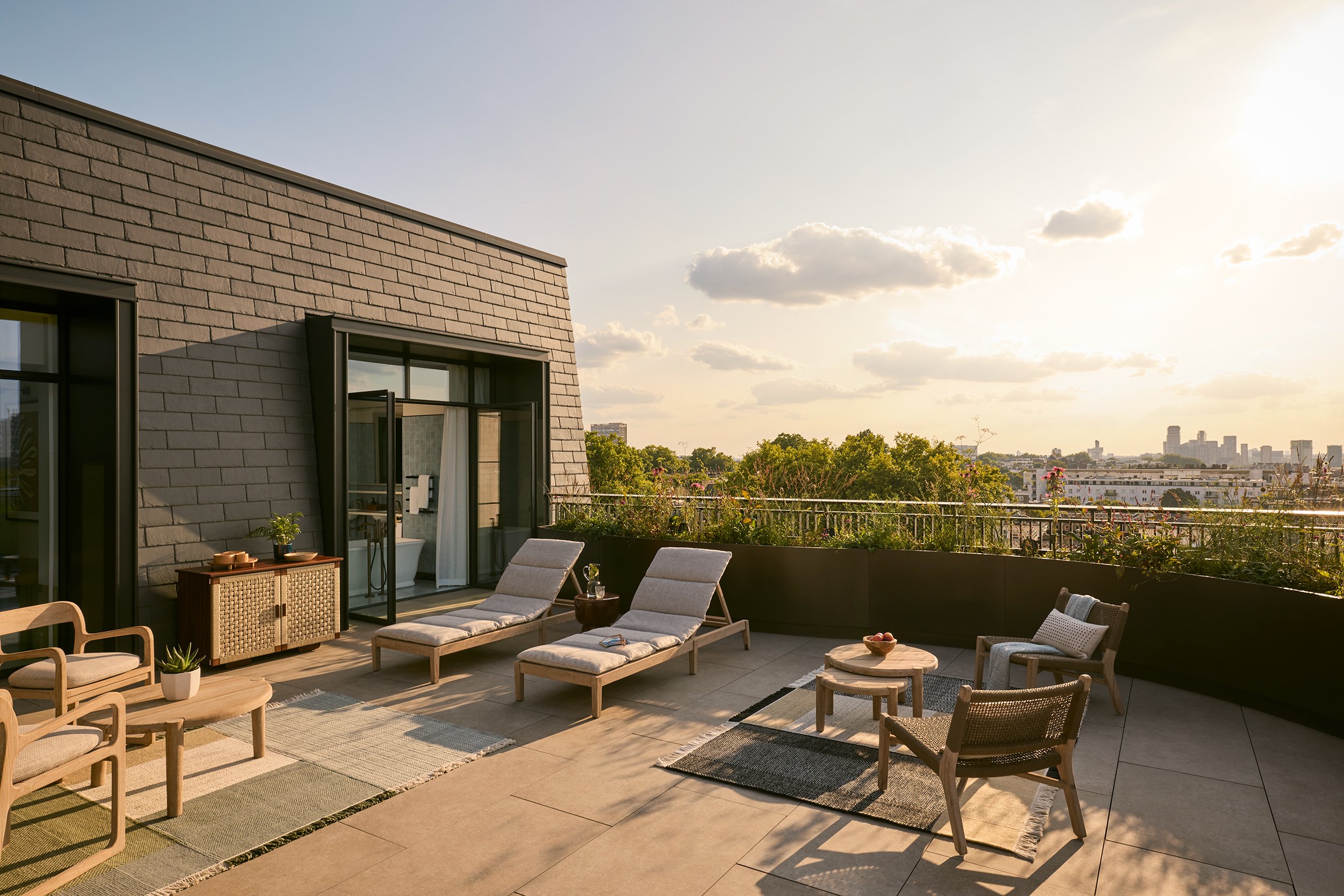 Six_Senses_London_Westbourne_Suite_Terrace.jpg