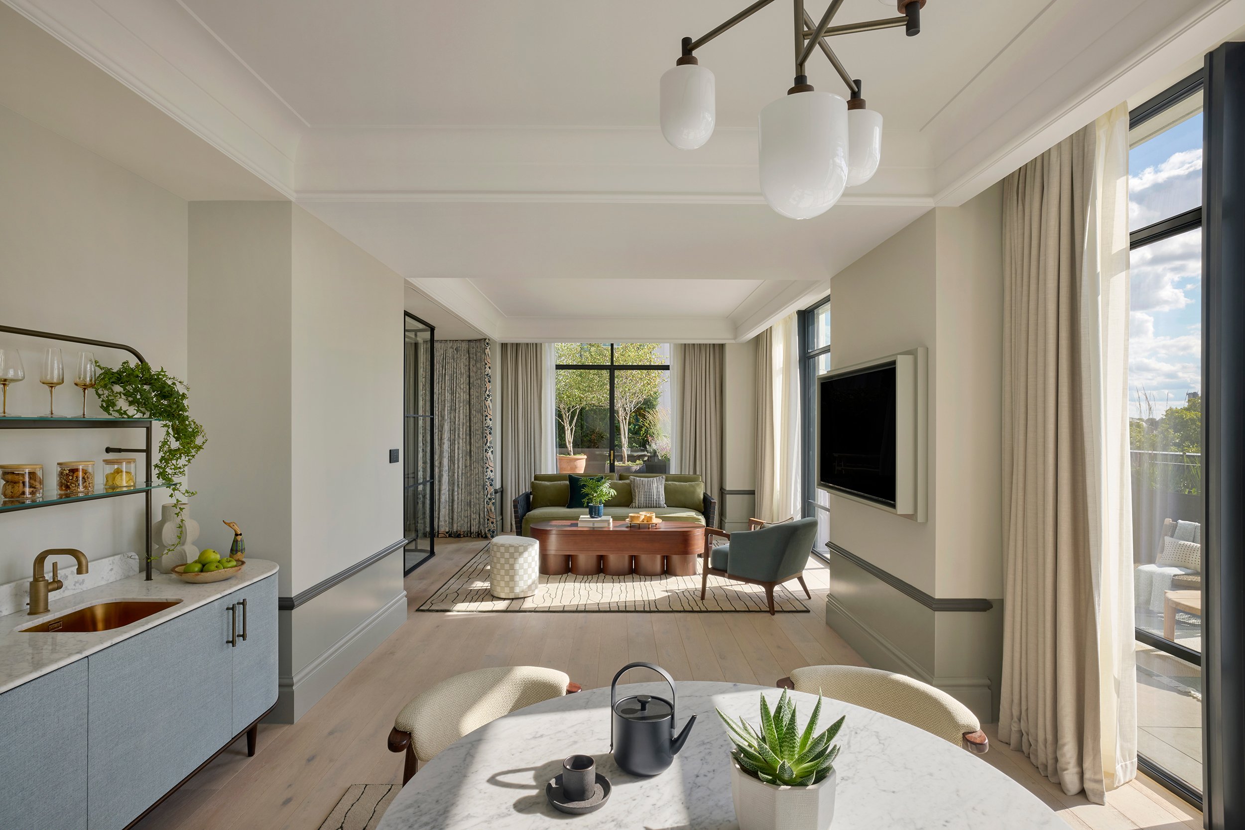 Six_Senses_London_Notting_Hill_Suite_Living_Room.jpg