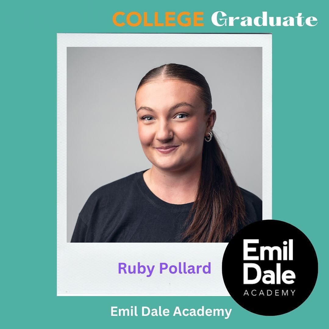 ✨Student Success✨

Ruby Pollard has gained a place at her top choice Emil Dale. Huge congratulations Ruby we are super proud of you 🌟