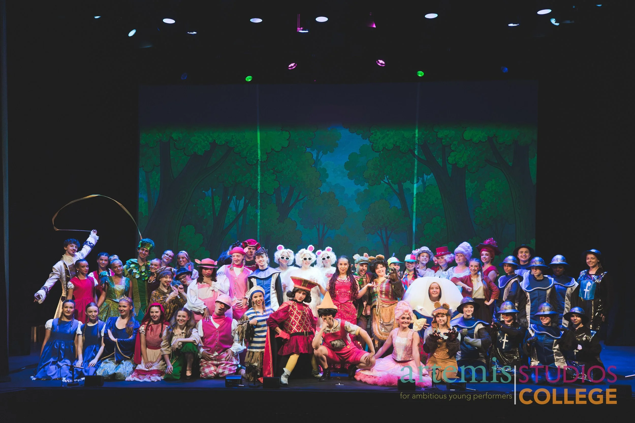 ShrekCollegeextras-184.jpg