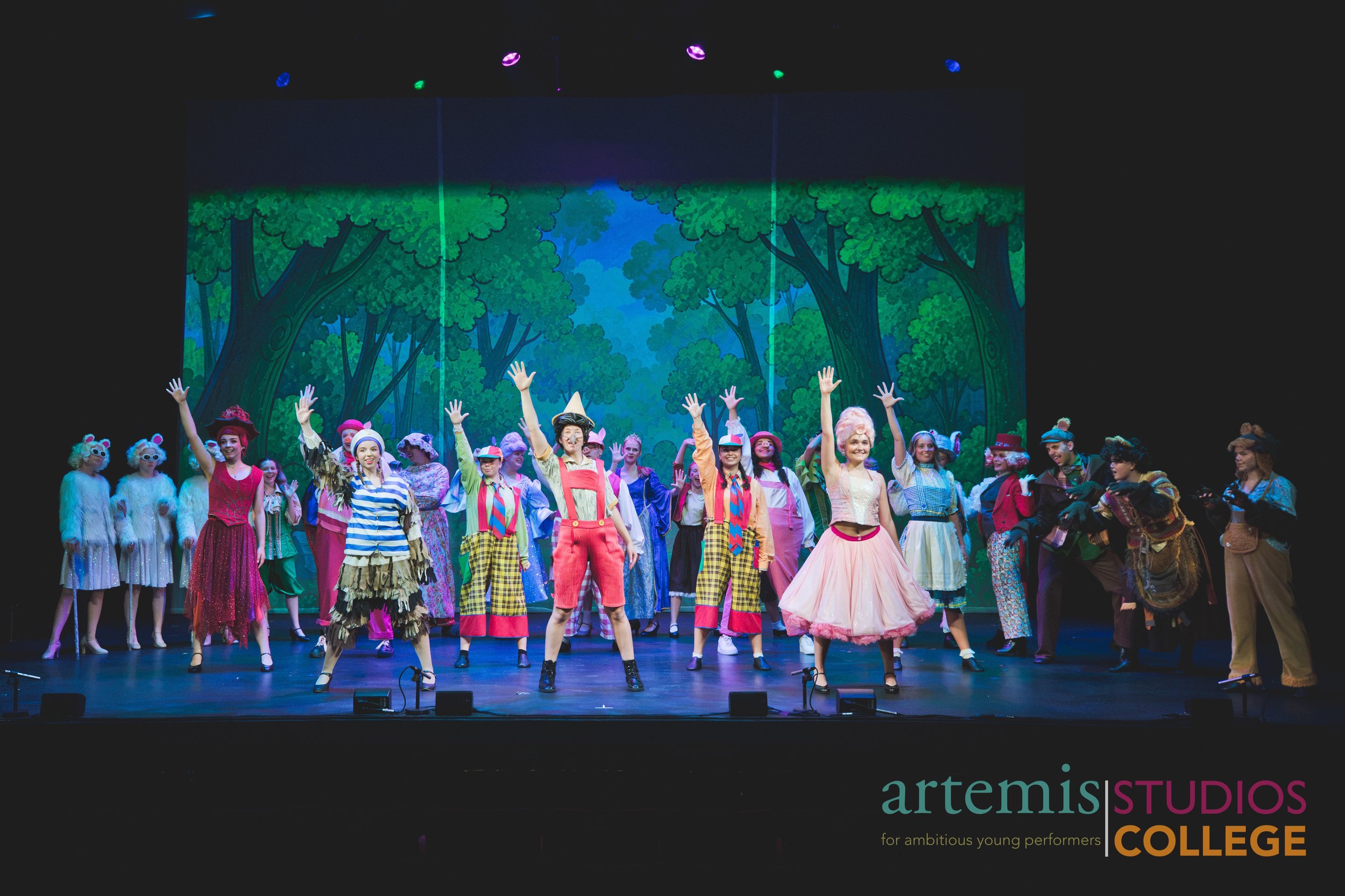 ShrekCollegeextras-152.jpg