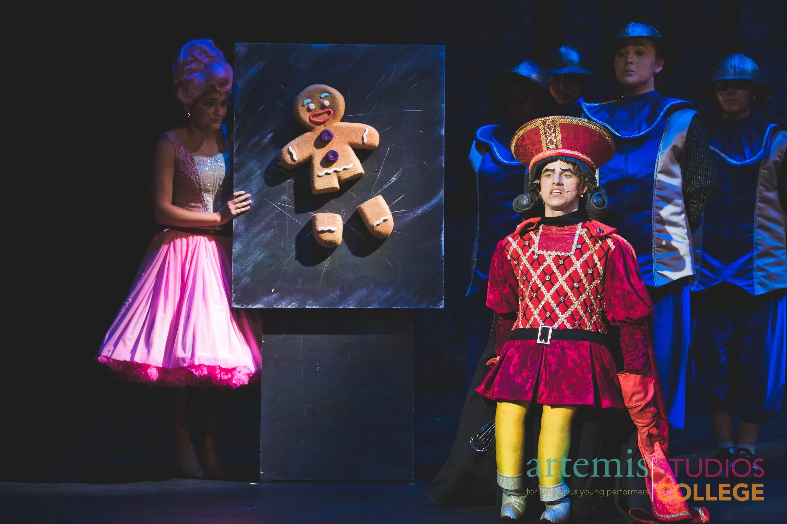 ShrekCollege-149.jpg