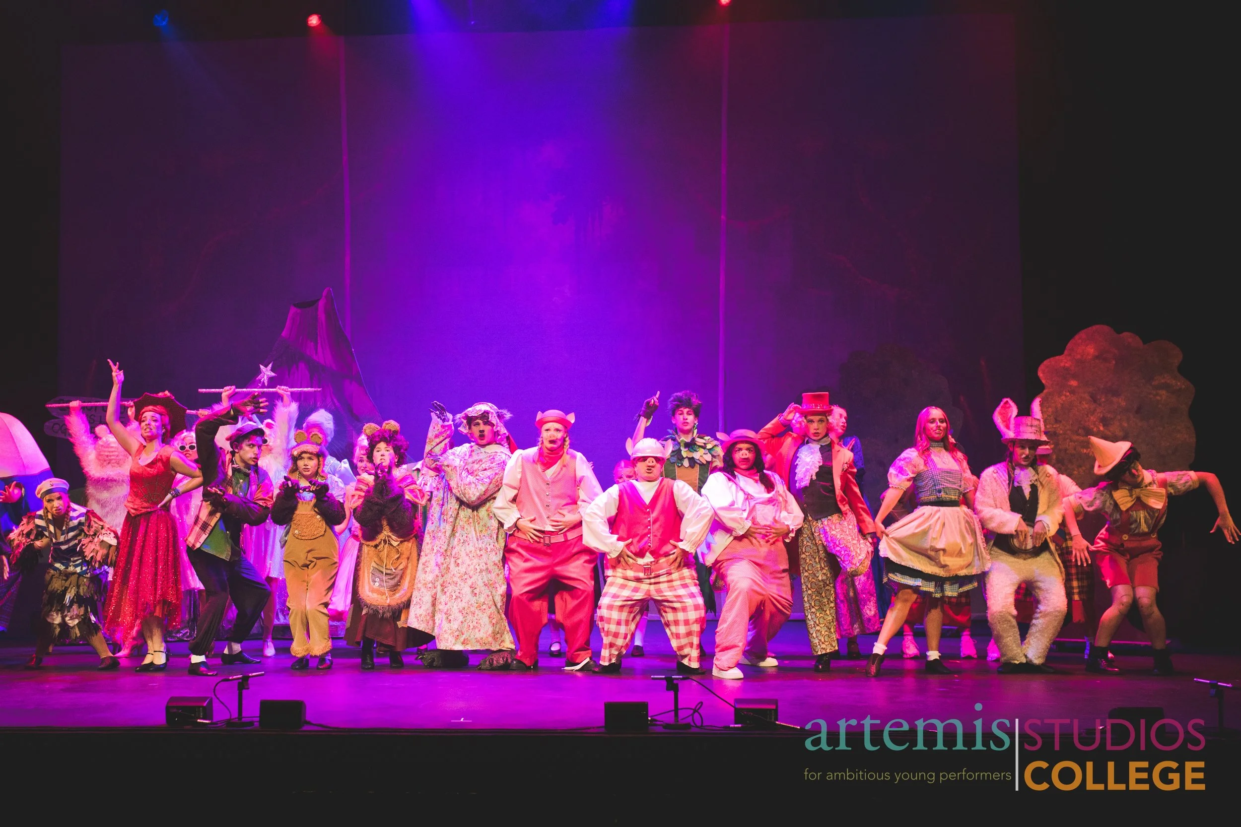 ShrekCollege-70.jpg